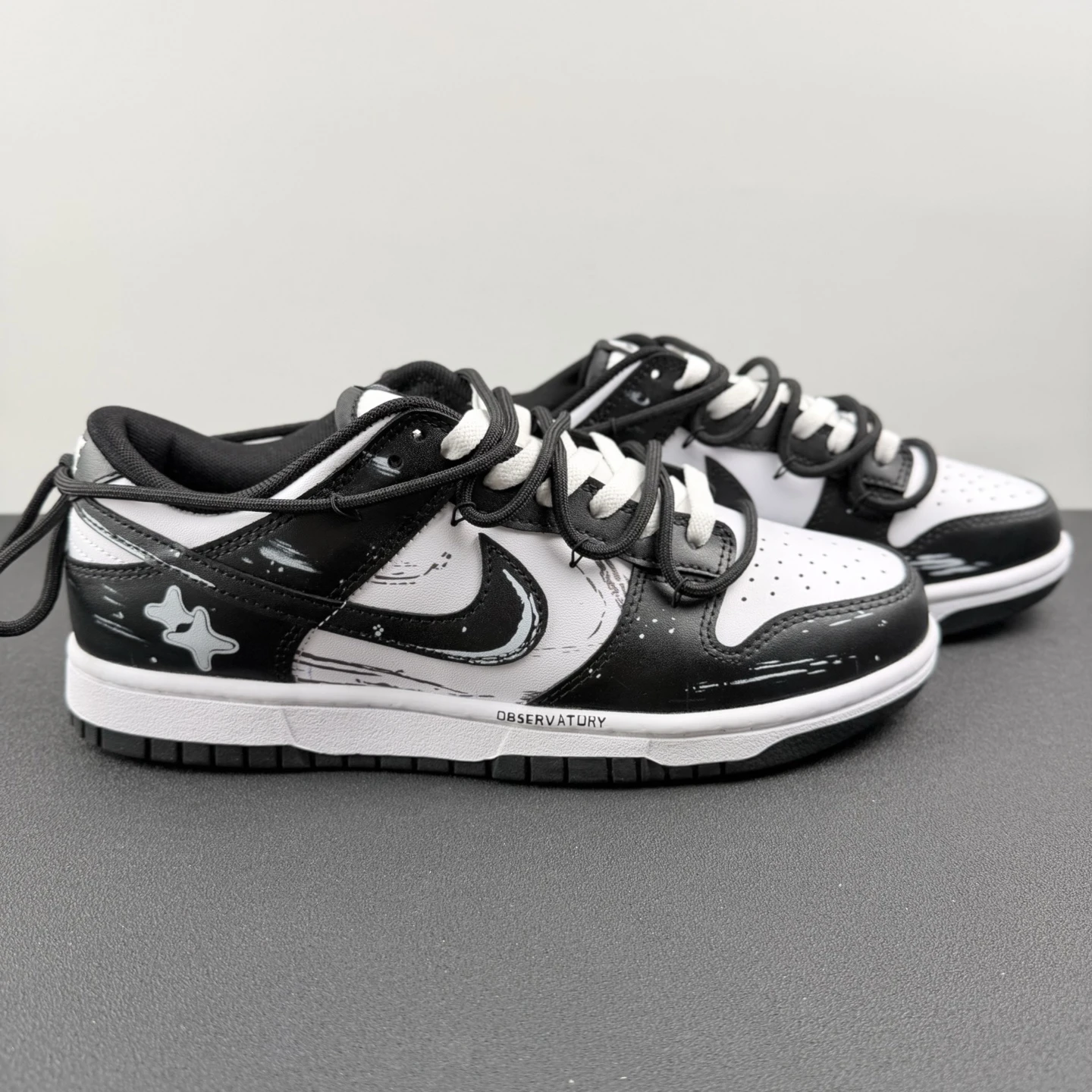 Nike Shoes — efd99793