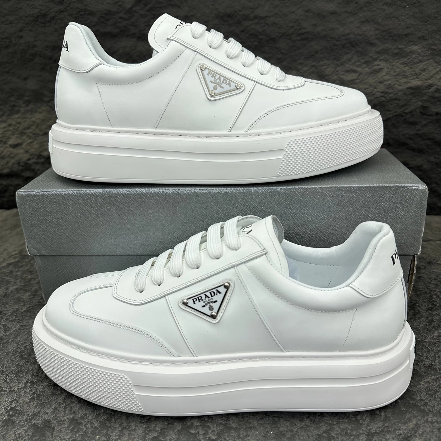 Prada Sneakers — 3fdbfc5e