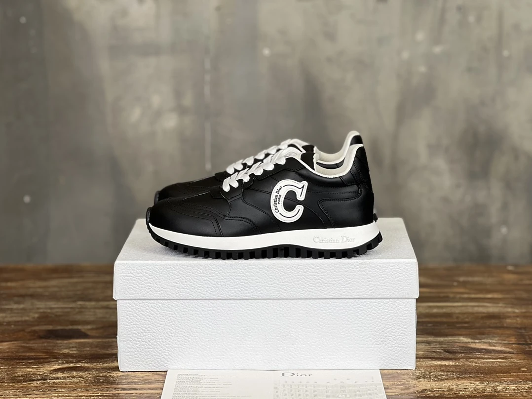 Dior Sneakers — aa972977