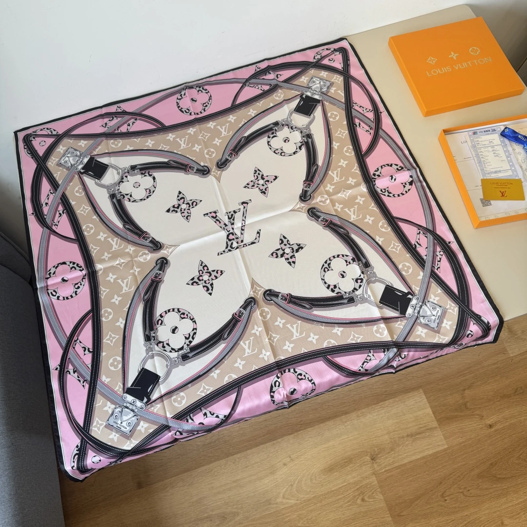 Louis Vuitton Scarves — e2914361