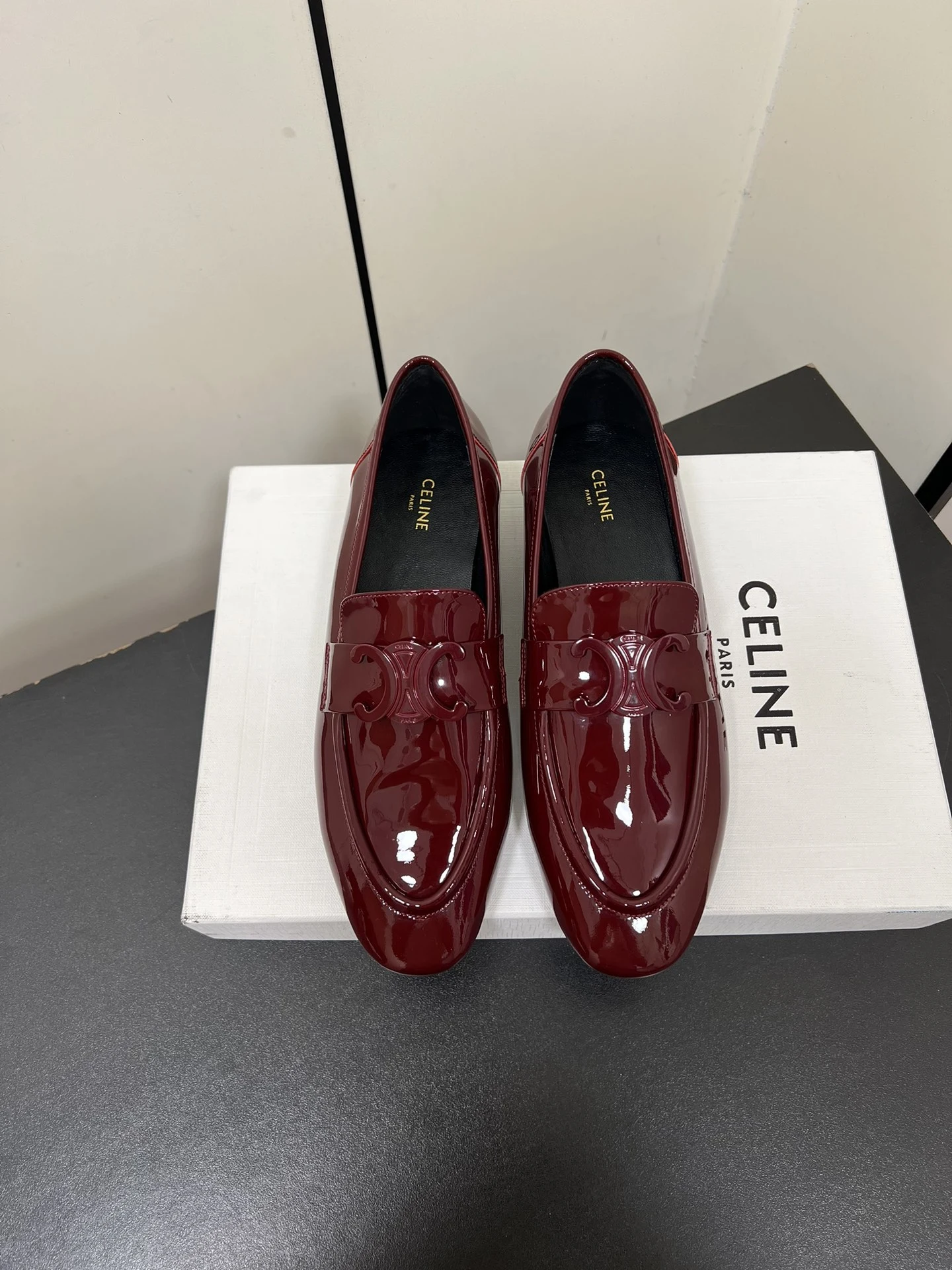 Celine Loafers — d867bd97