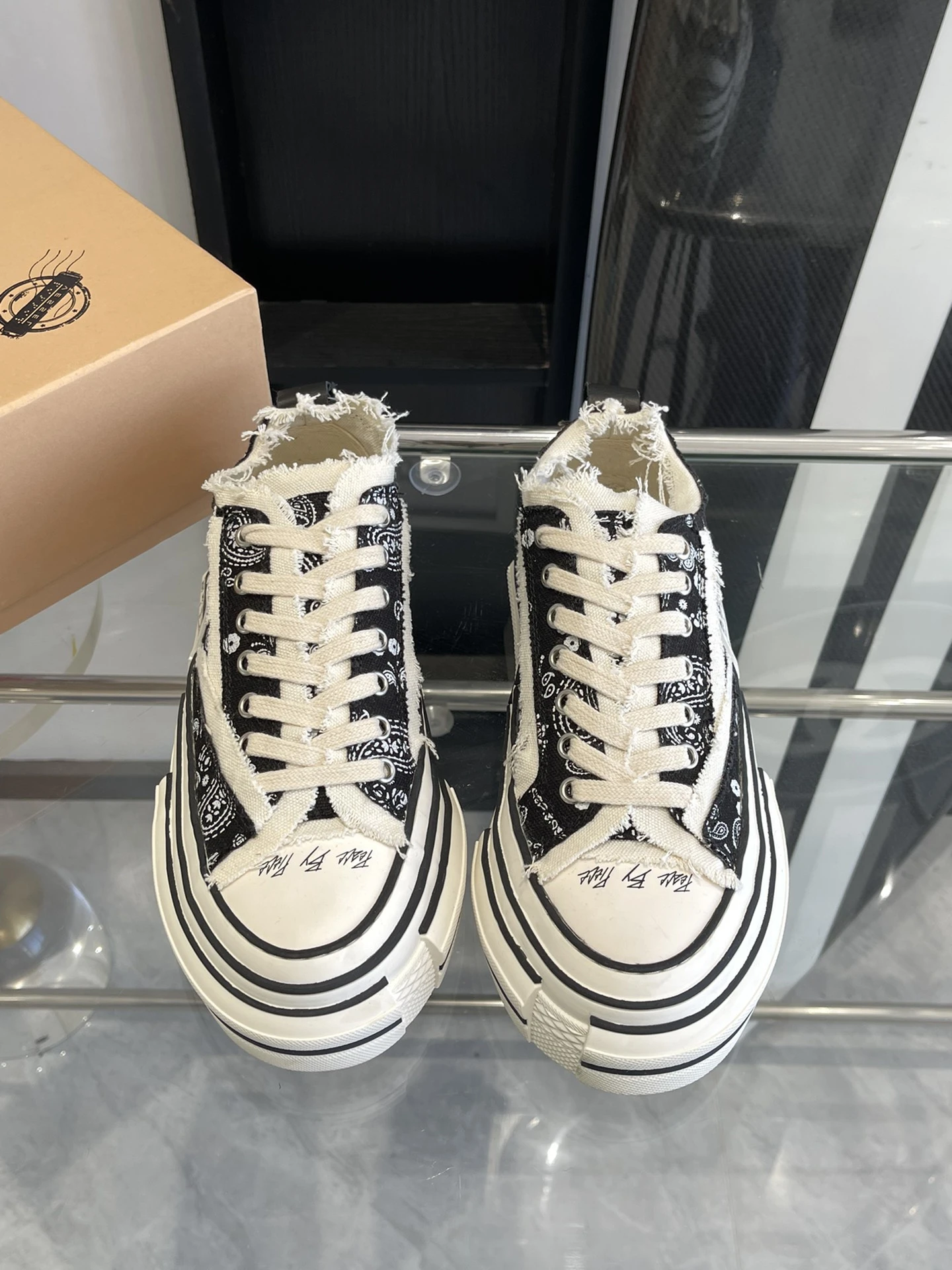 XVESSEL Sneakers — 19ebcadd