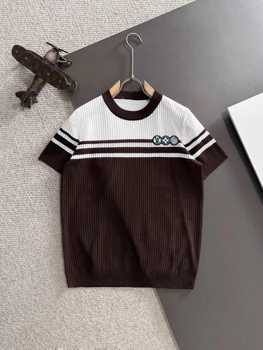 Louis Vuitton T-Shirt — 0a935389