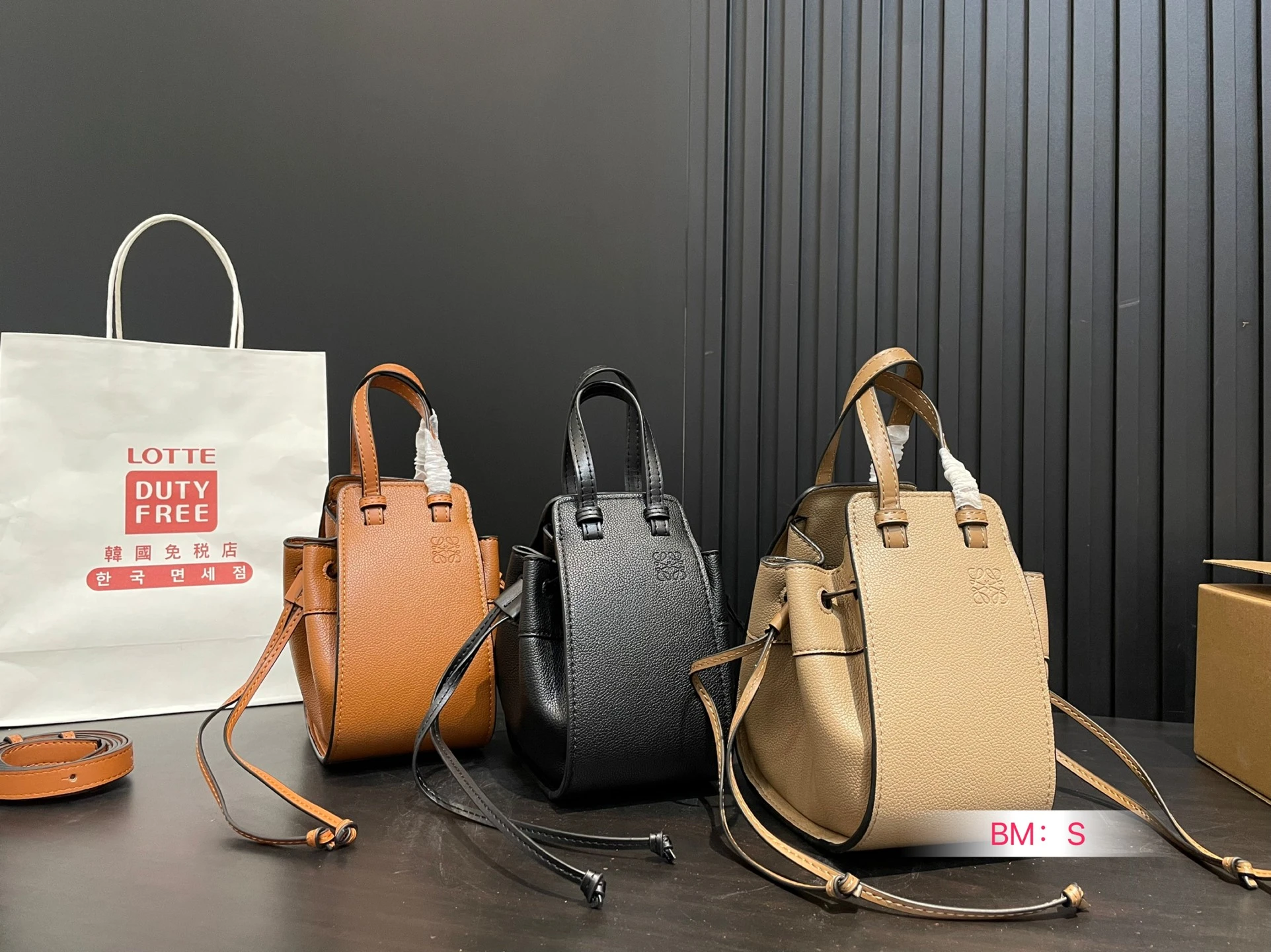 Loewe Bag — 1c6acdc3