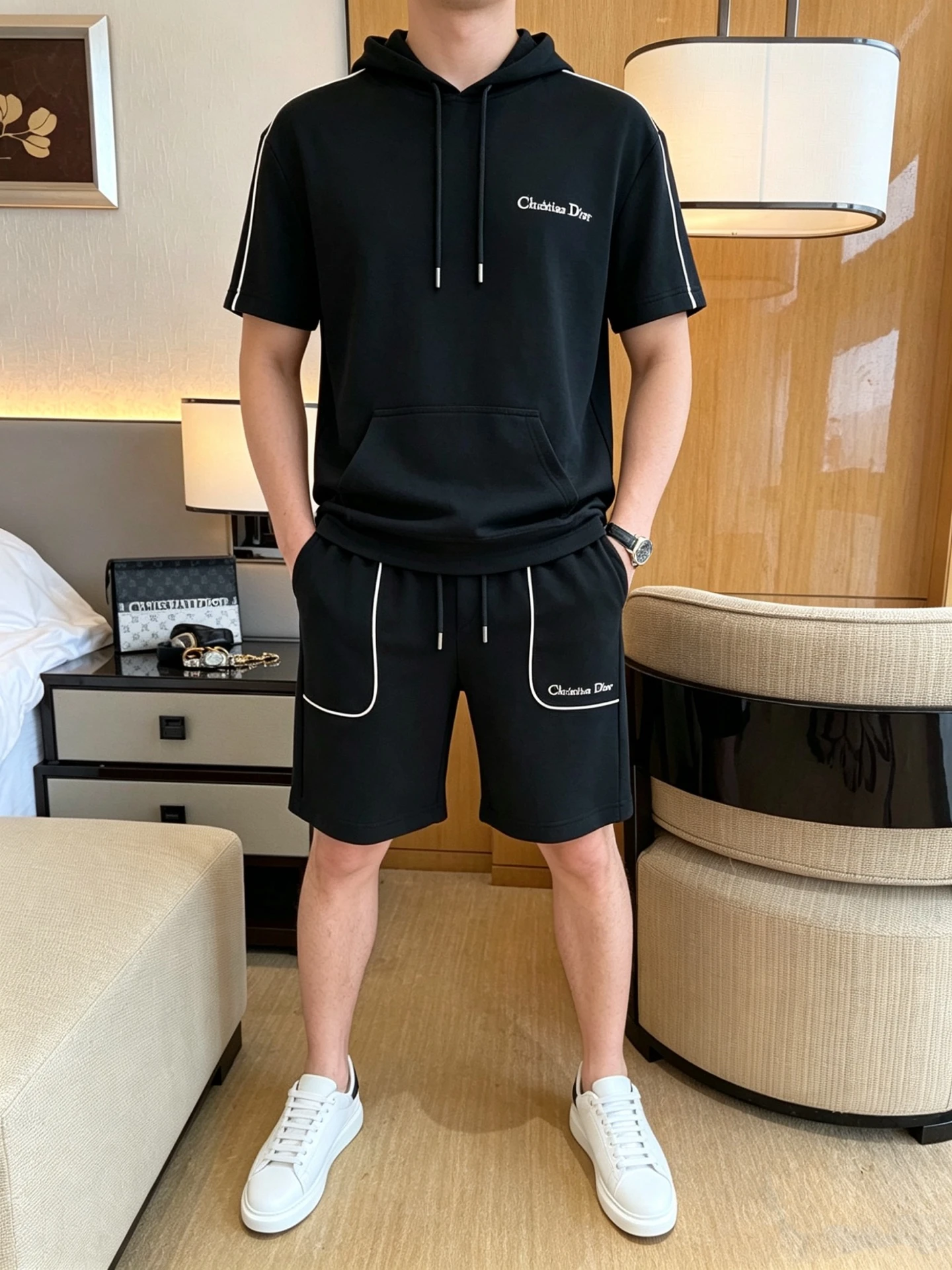 Dior T-Shirt — 96c61268