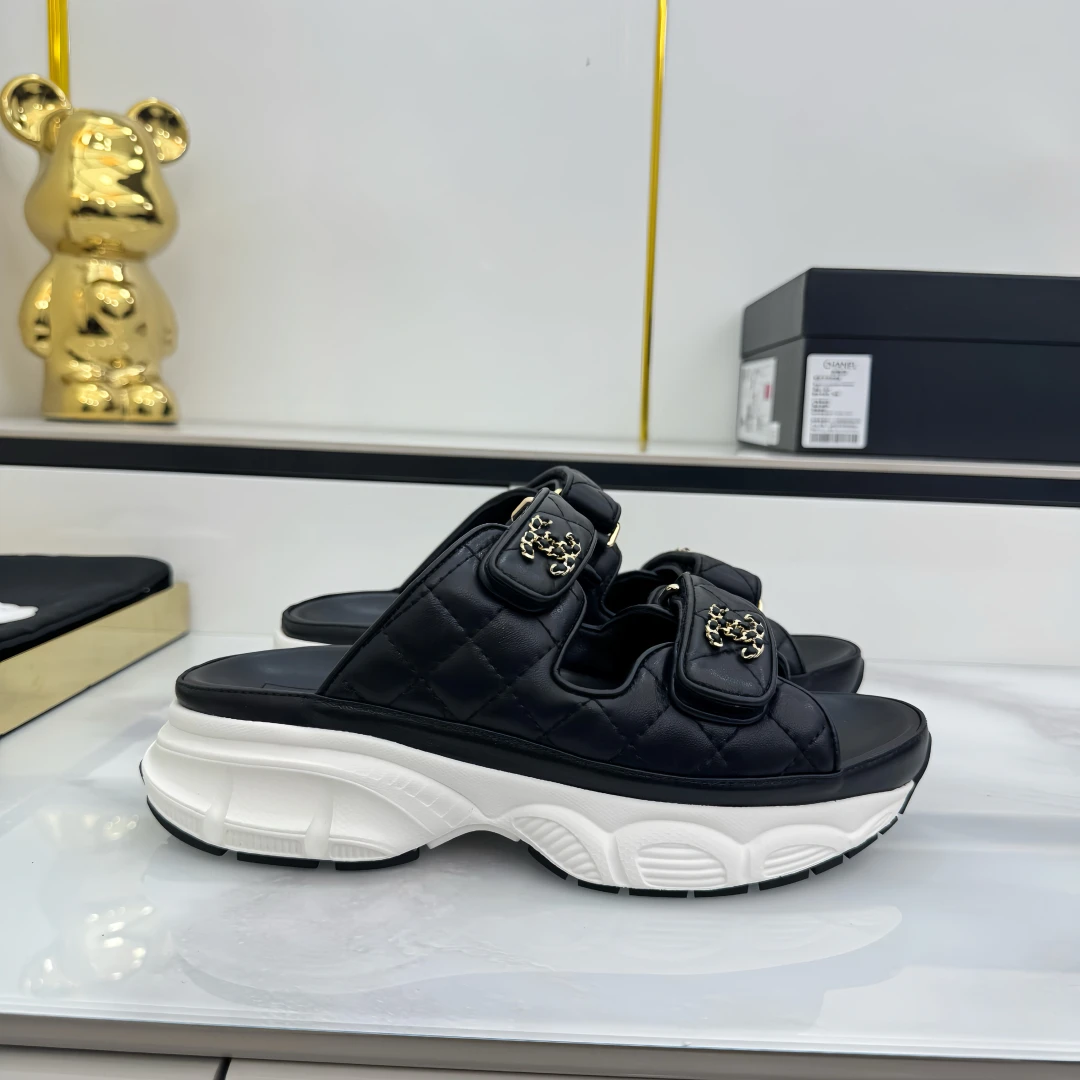 Chanel Slippers — 7e139d35