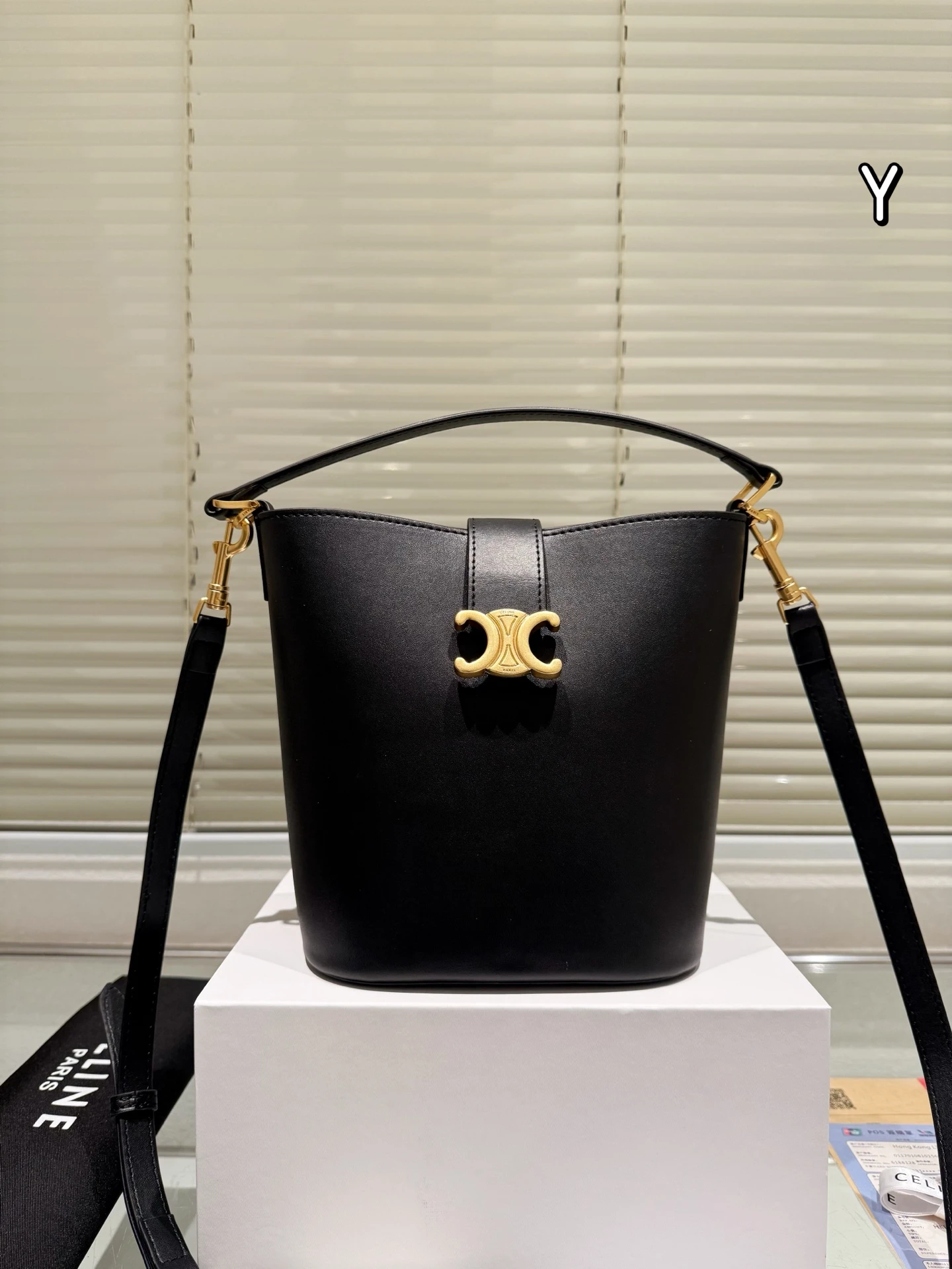 Celine Bag — 49b1dbdf
