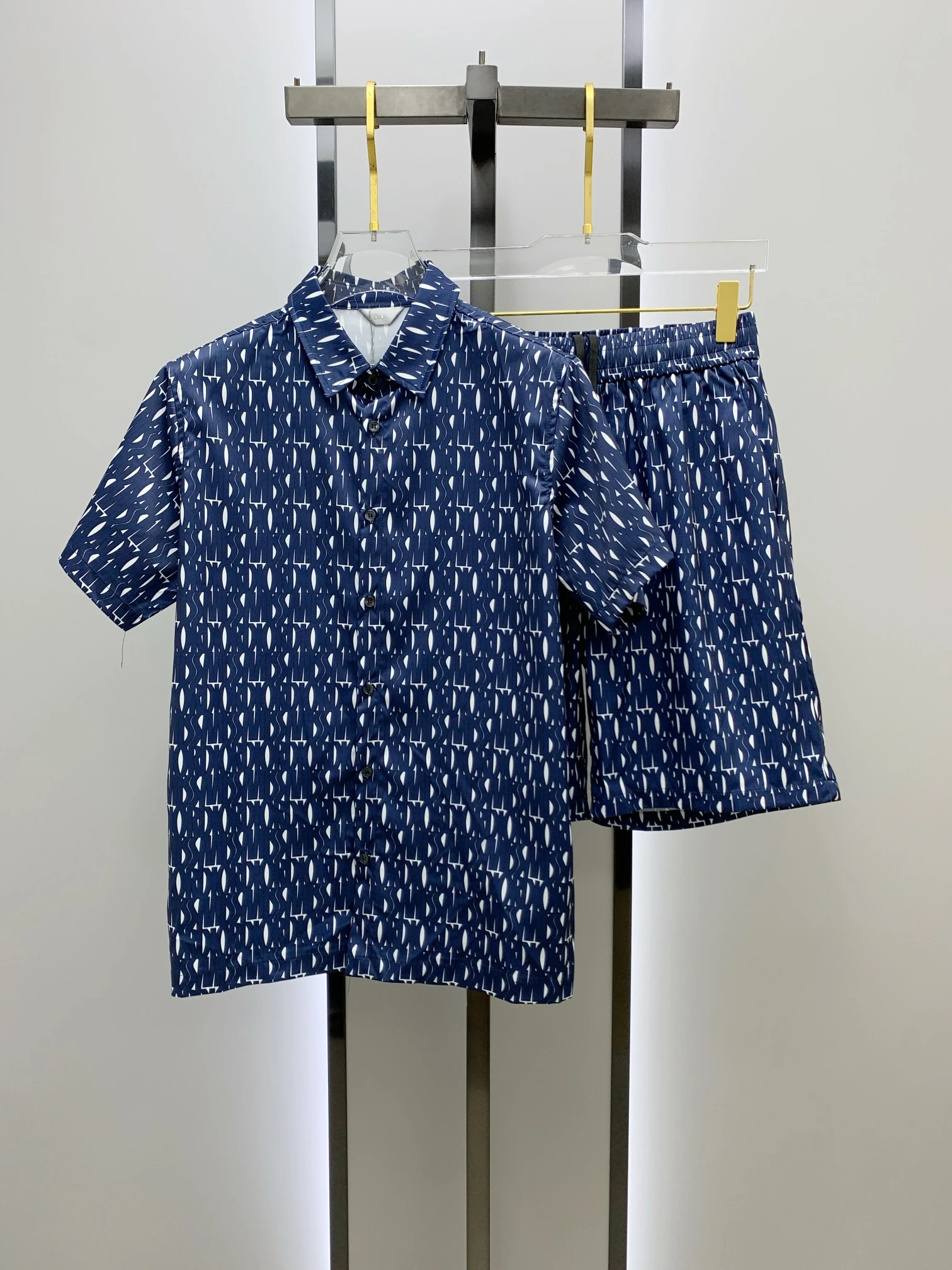Dior T-Shirt — 0a46122b