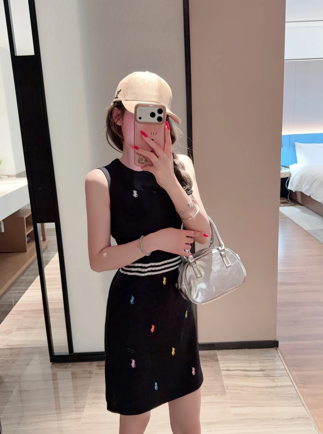 Dresses — 01e54cb8
