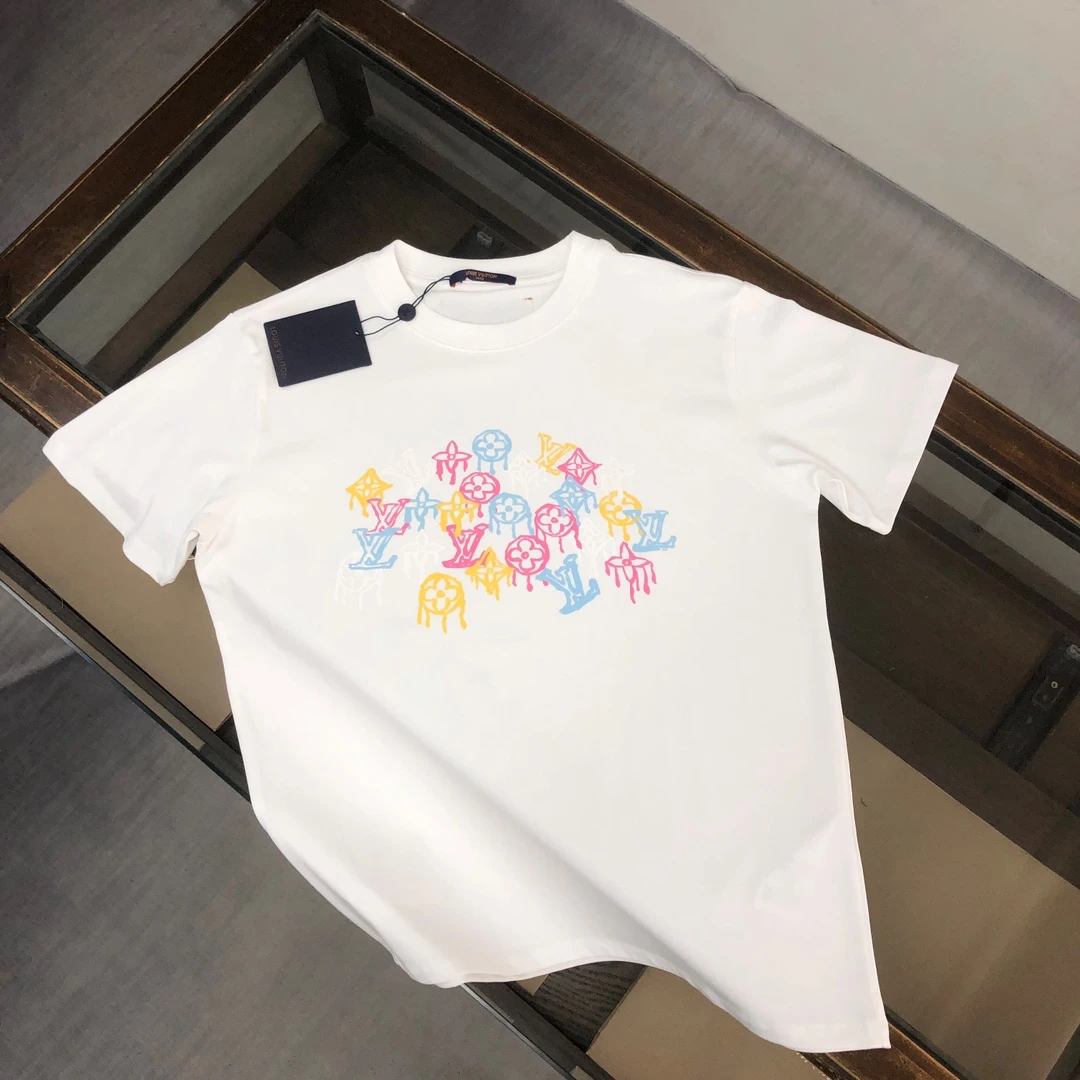 Louis Vuitton T-Shirt — f3719954