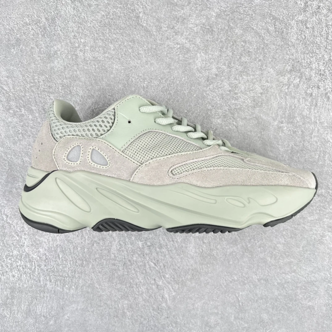 Adidas Shoes — 881703f7
