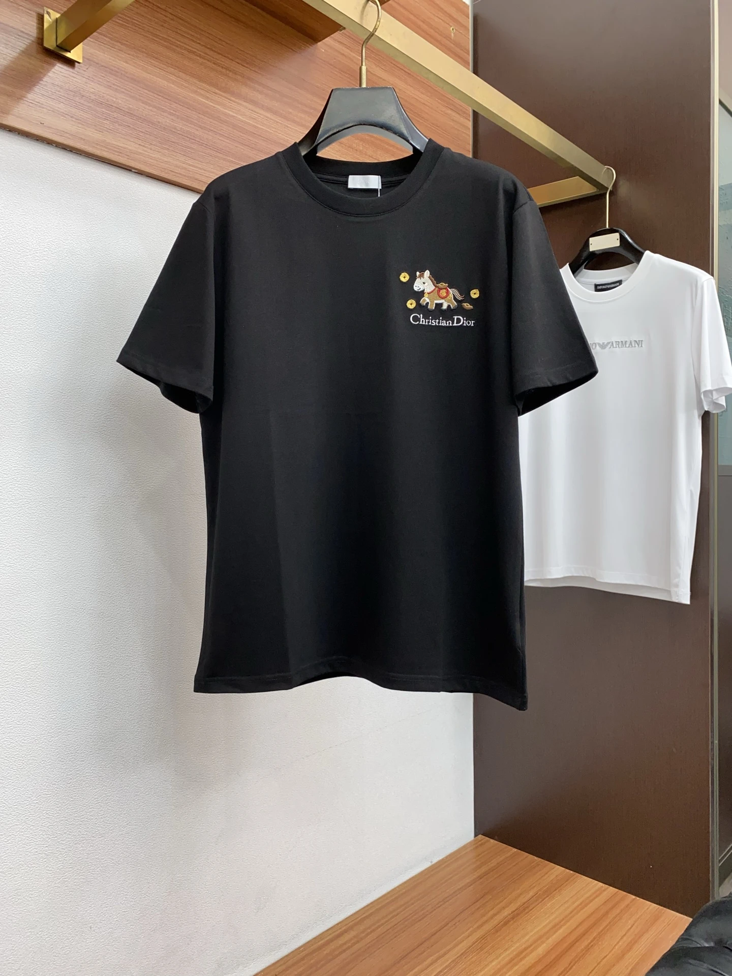 Dior T-Shirt — f2435d8f