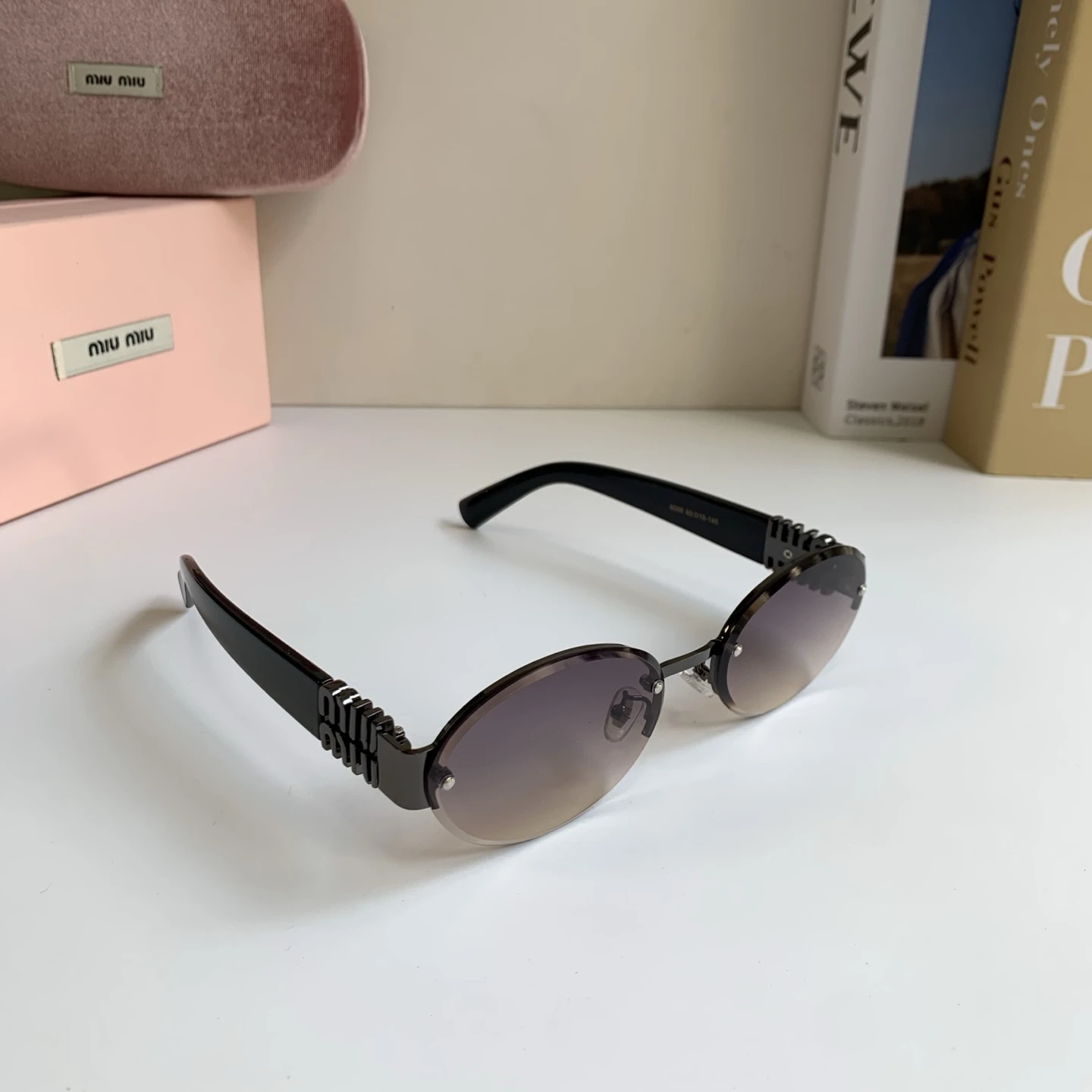 Miu Miu Eyewear — 65d76ce3