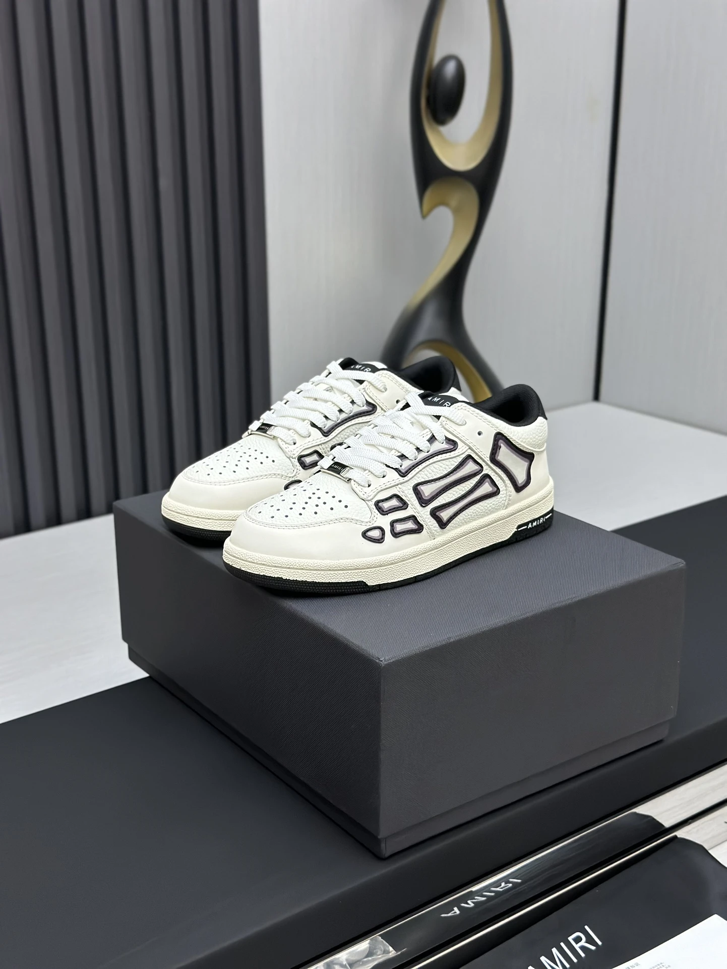 Amiri Sneakers — a0b8fee1