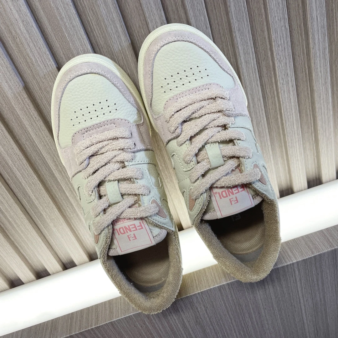 Fendi Sneakers — f9d65f6f