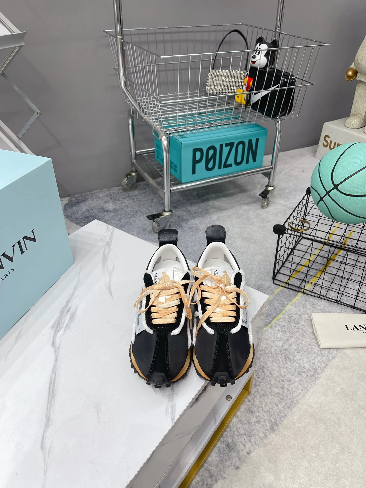 XVESSEL Sneakers — fc2f07b0