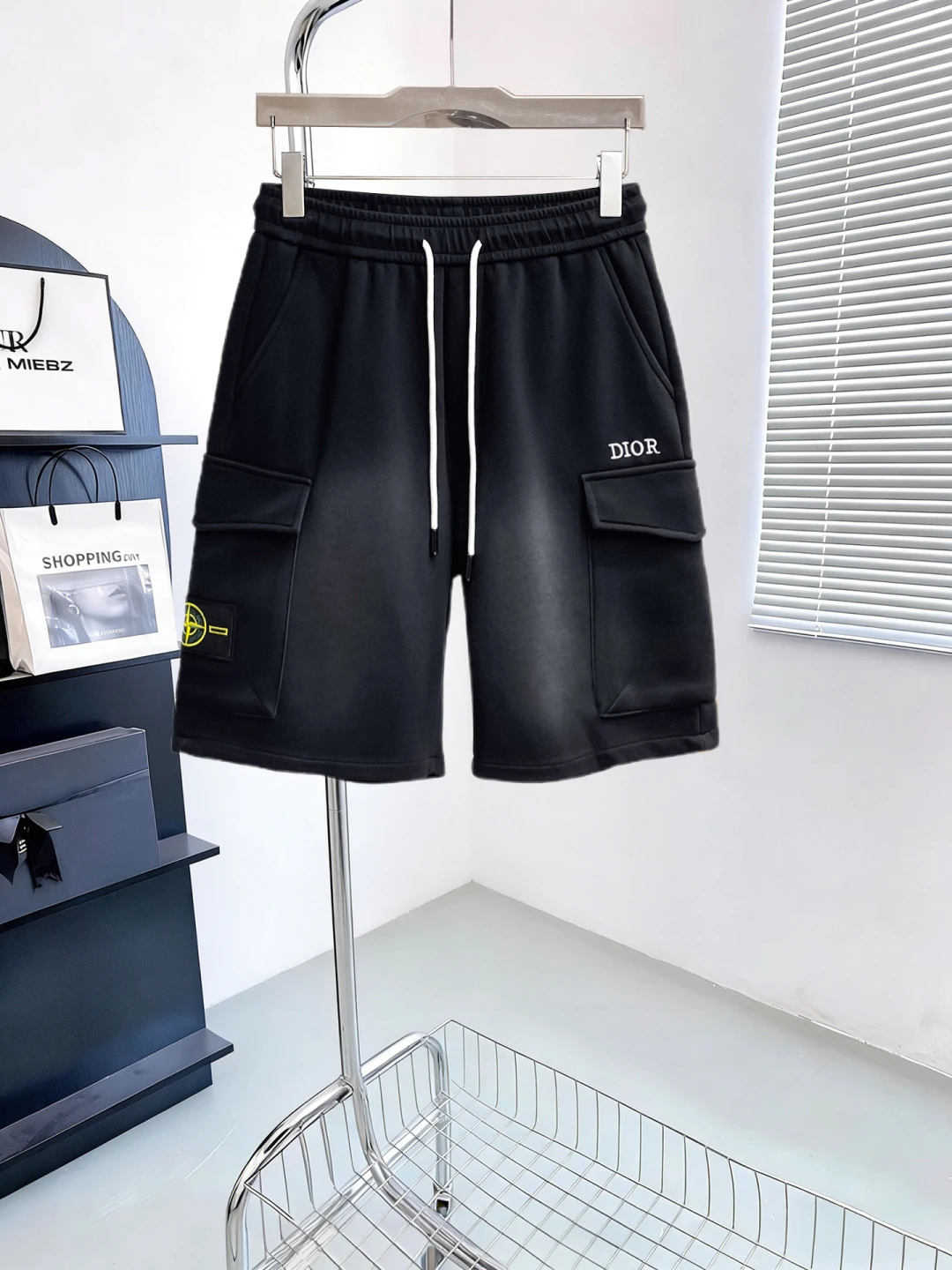 Dior Shorts — 01e77491