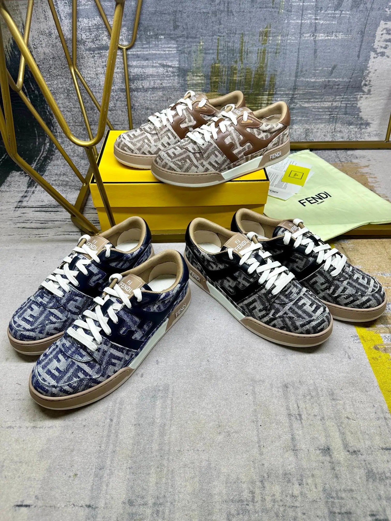 Fendi Sneakers — 9f564181