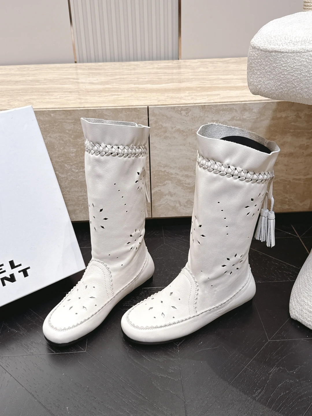 Boots — d75034a7
