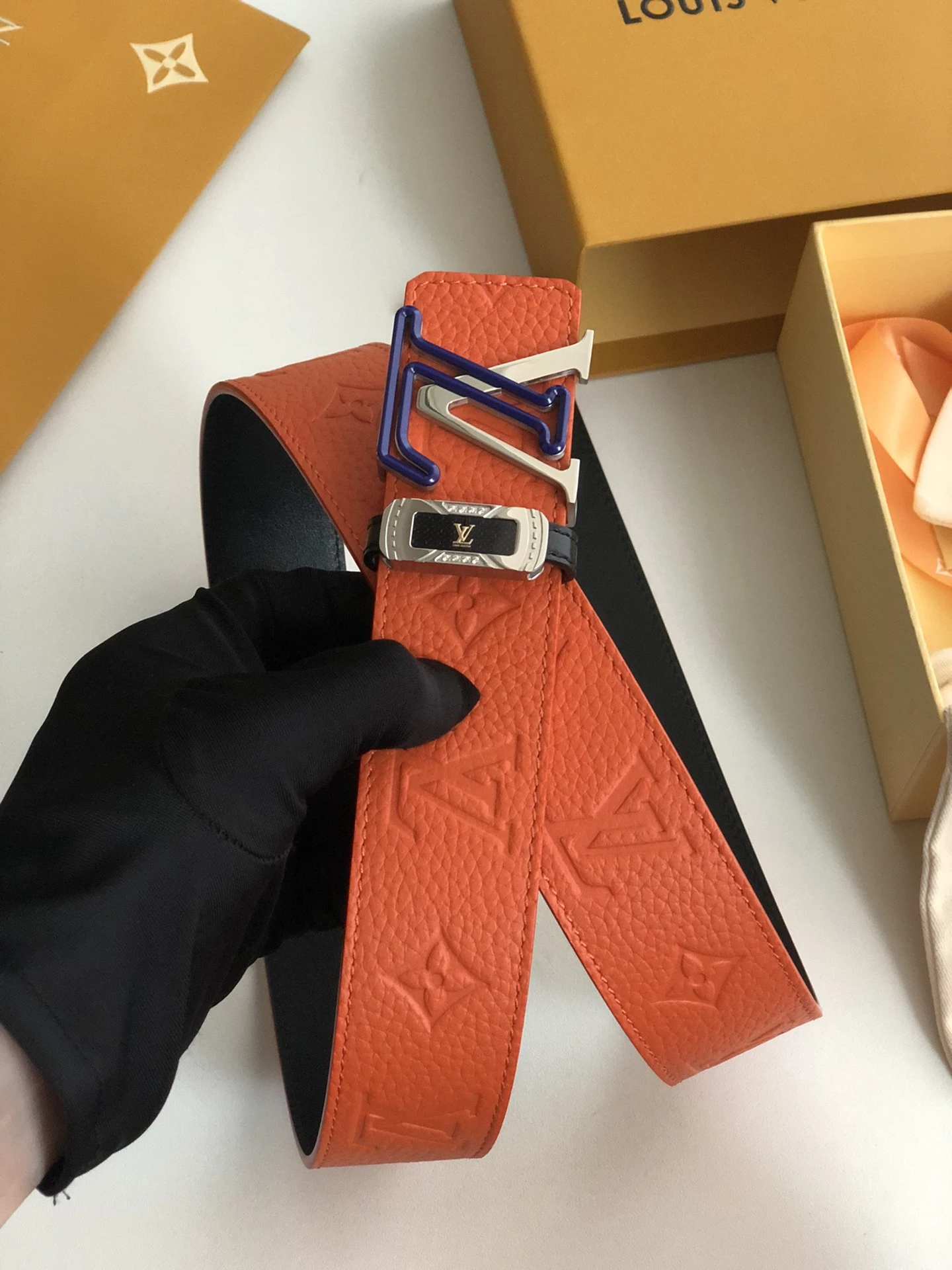 Louis Vuitton Belt — 500dba15