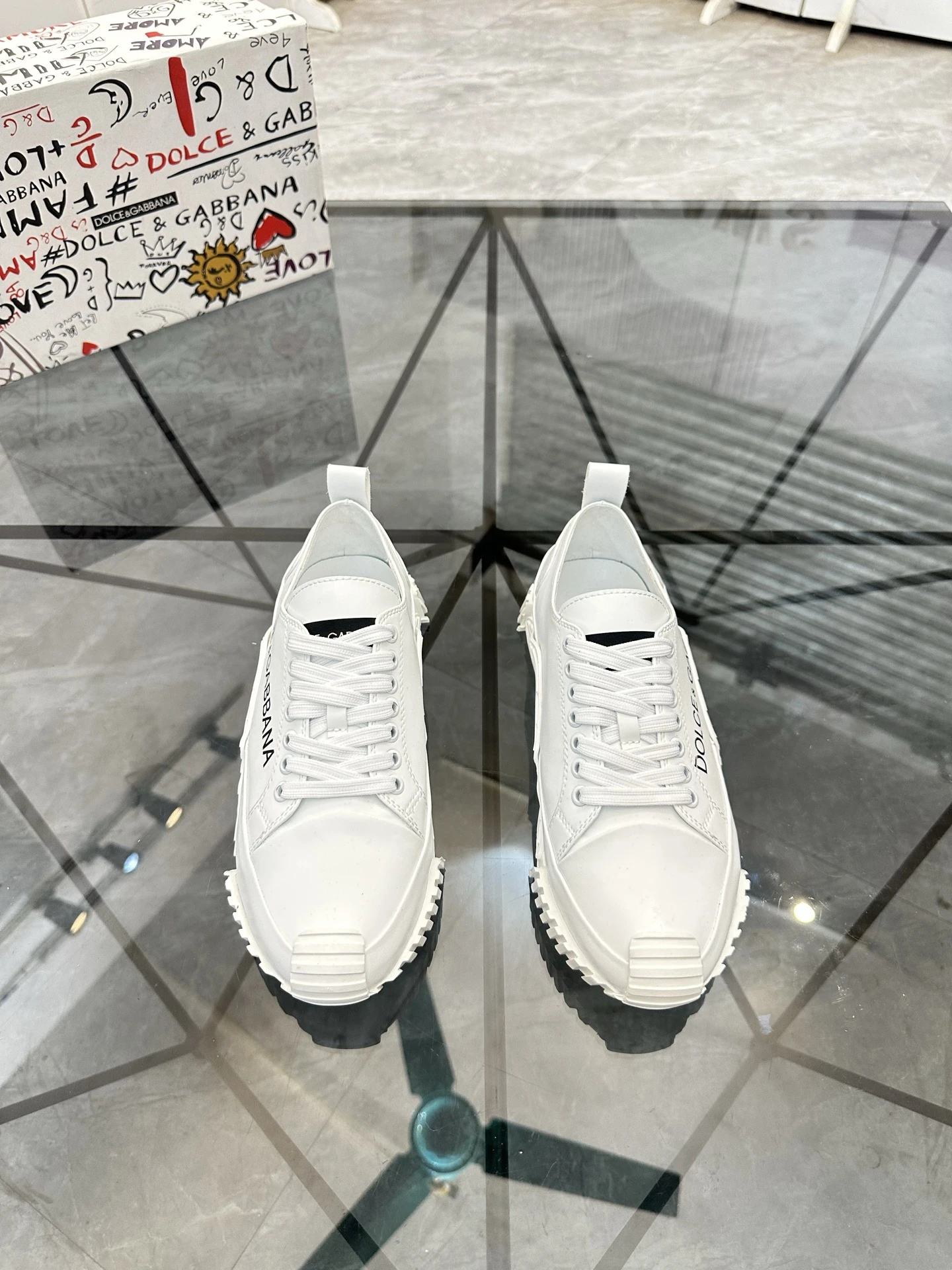 Dolce & Gabbana Shoes — 8f36e4bf