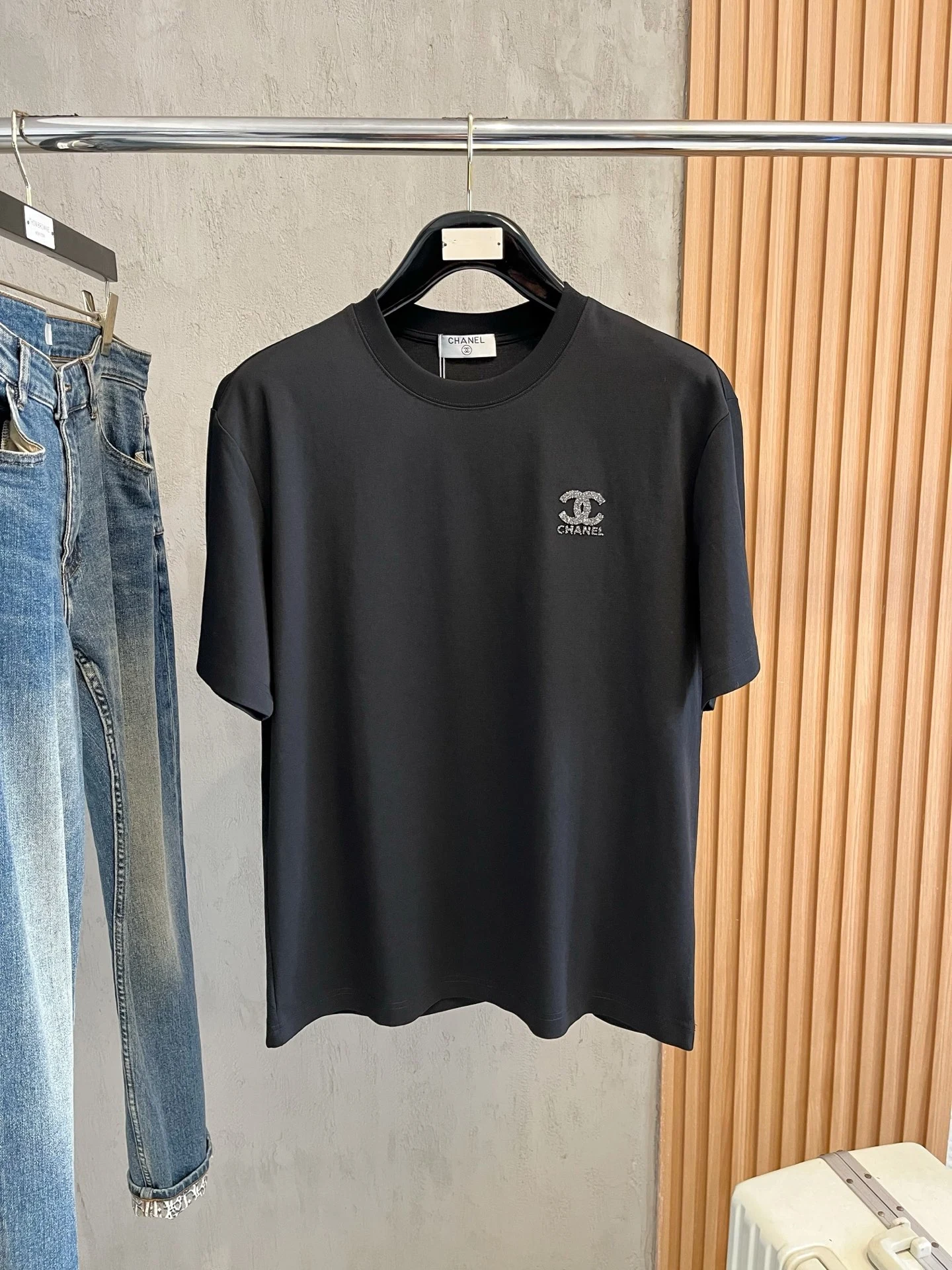 Chanel T-Shirt — fbf66418
