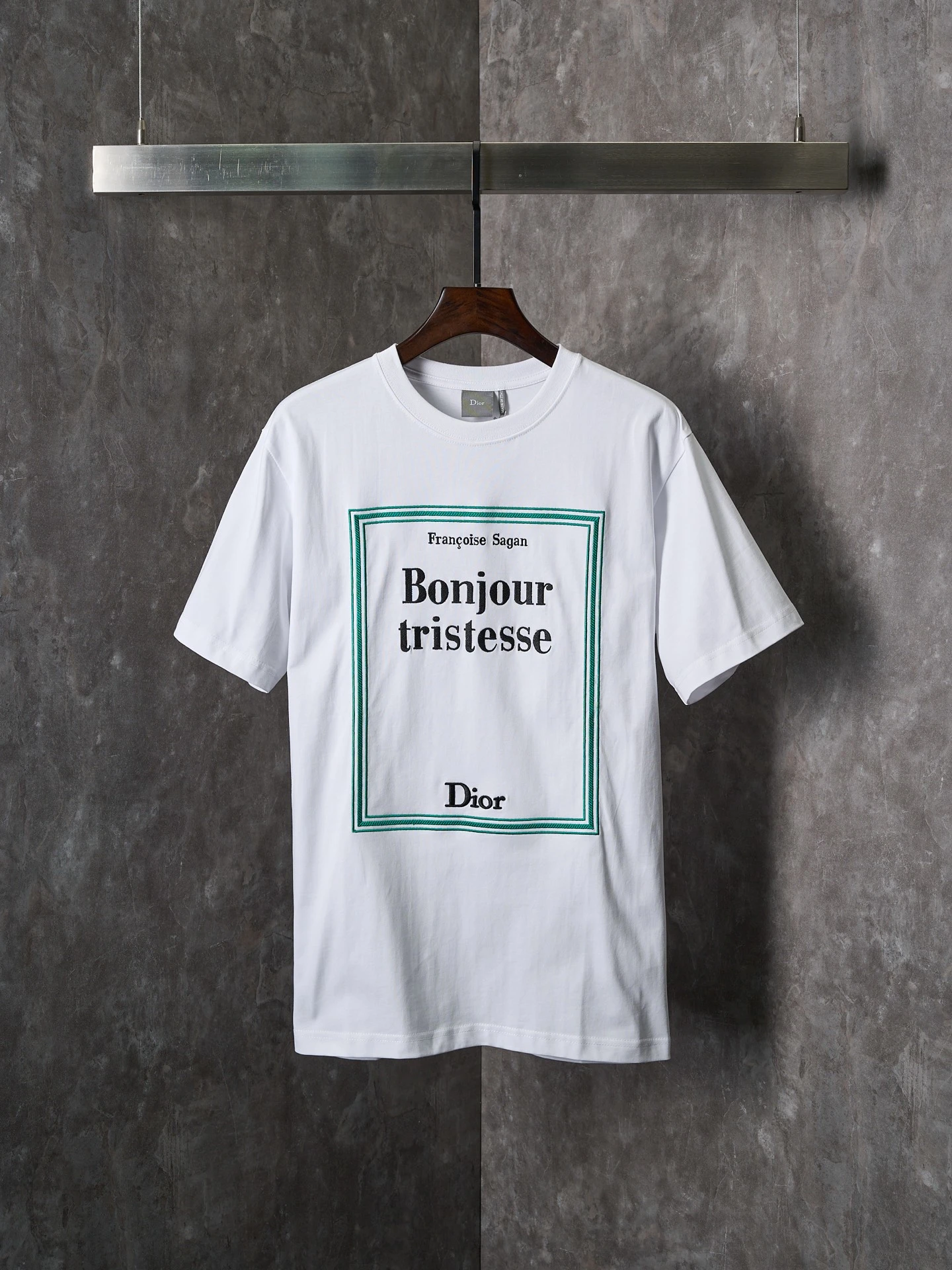 Dior T-Shirt — 77cabee5