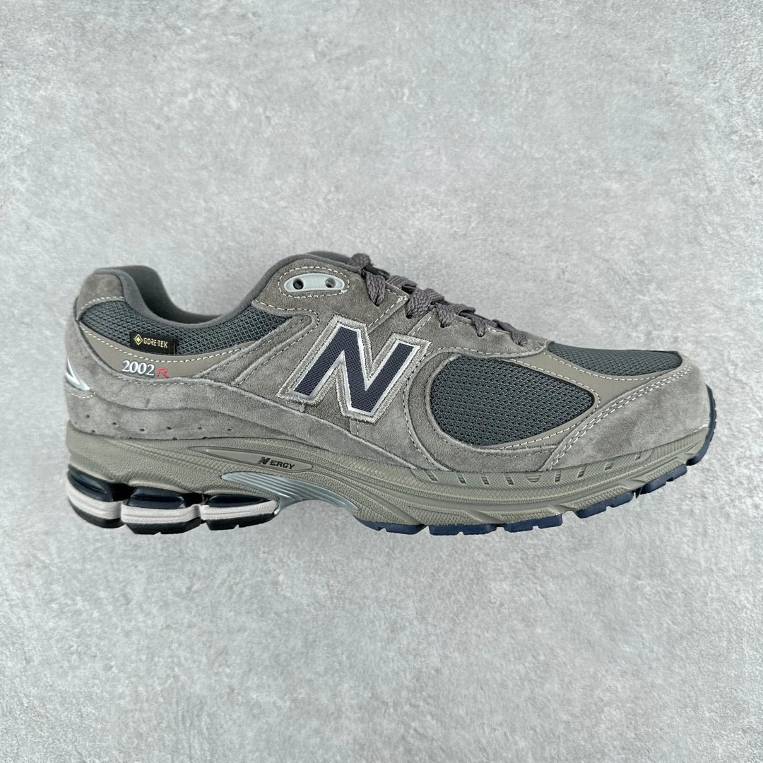New Balance Shoes — d4e8a548