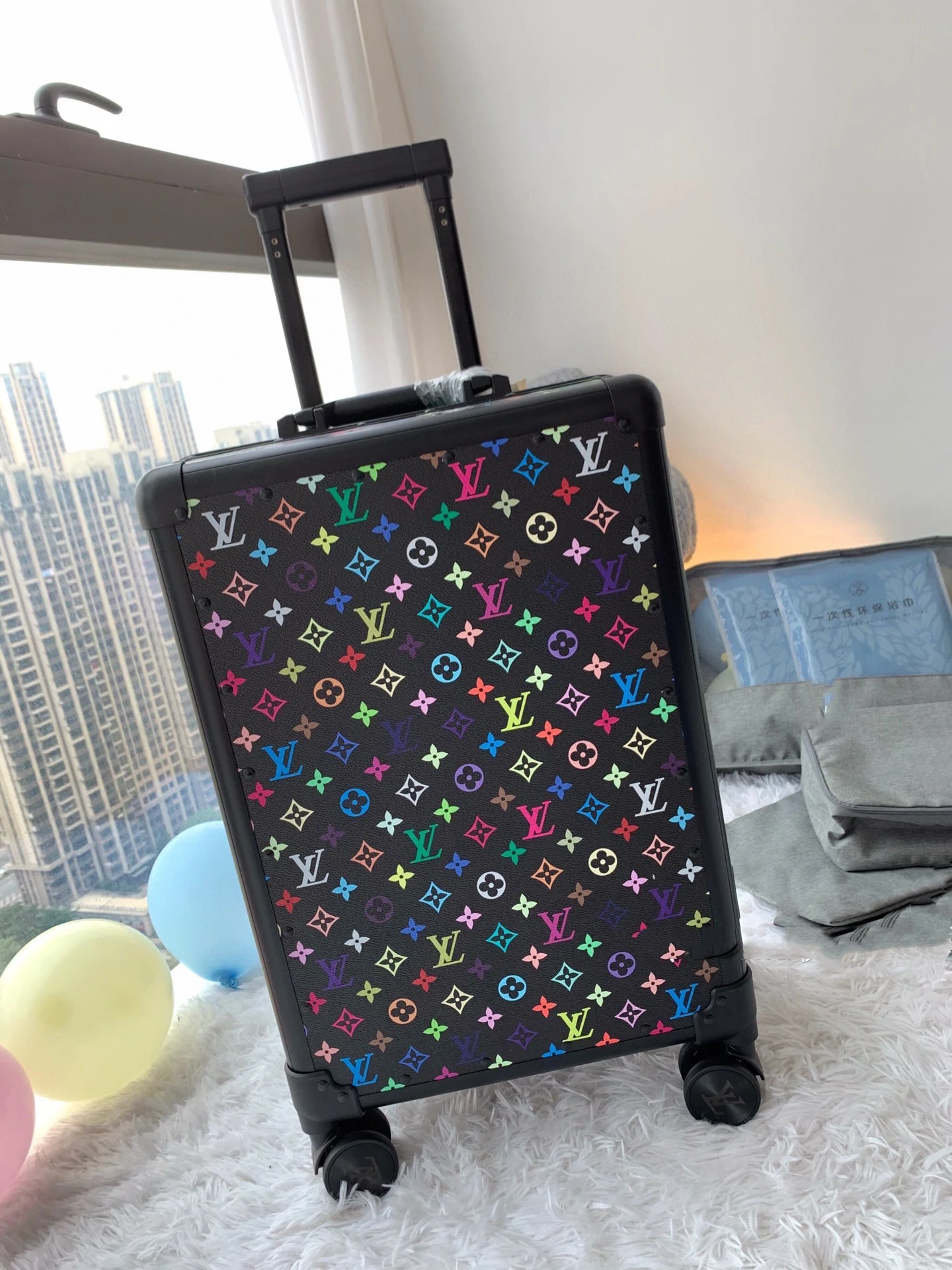 Louis Vuitton Luggage — 2a8f07e7