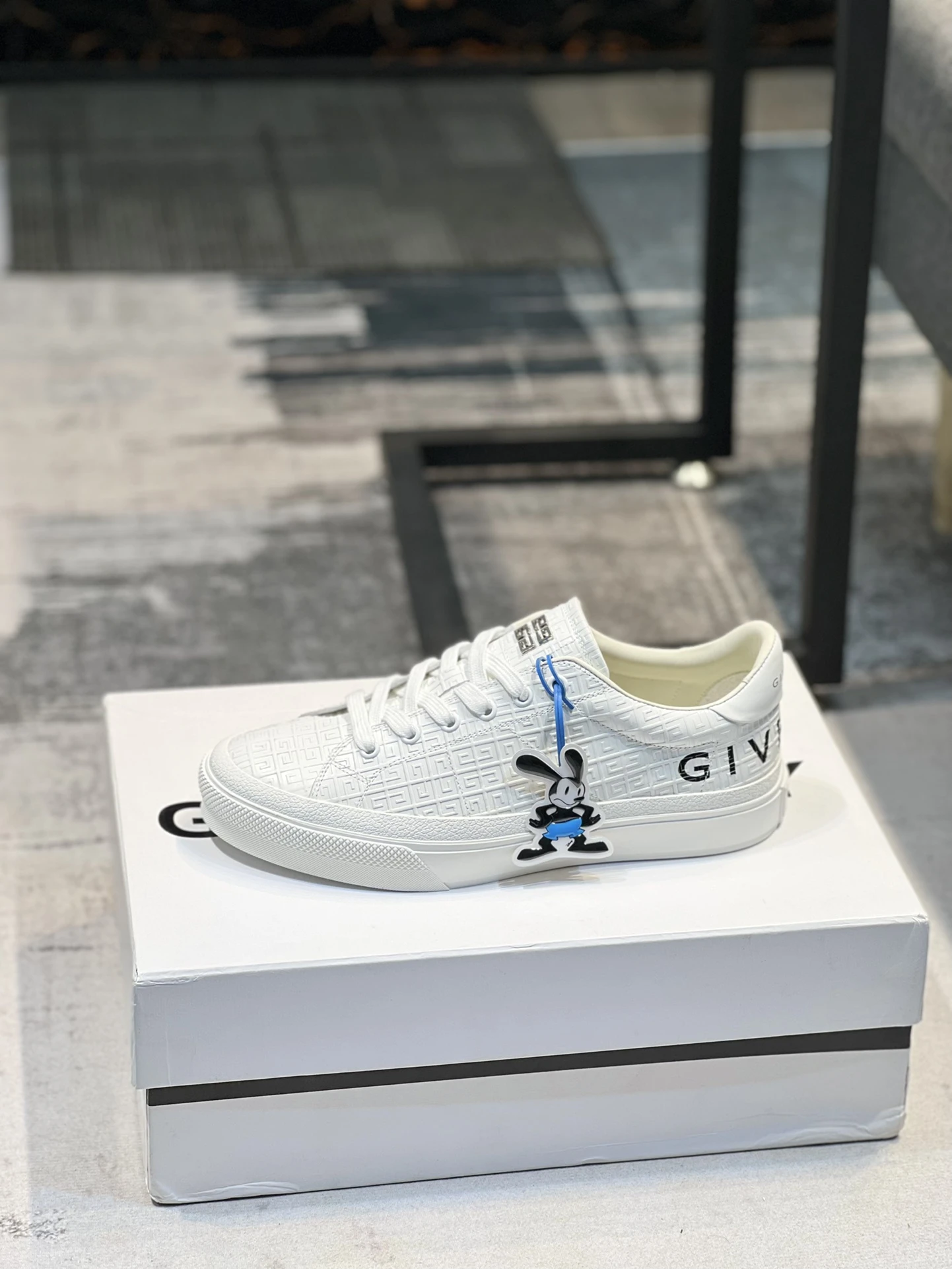 Givenchy Shoes — a9edae11