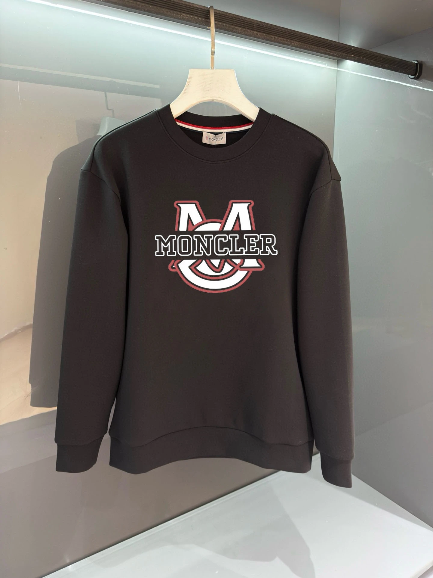 Moncler Hoodies — 7d58f0fa