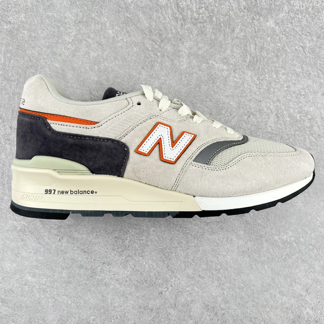 New Balance Shoes — dd0a8070
