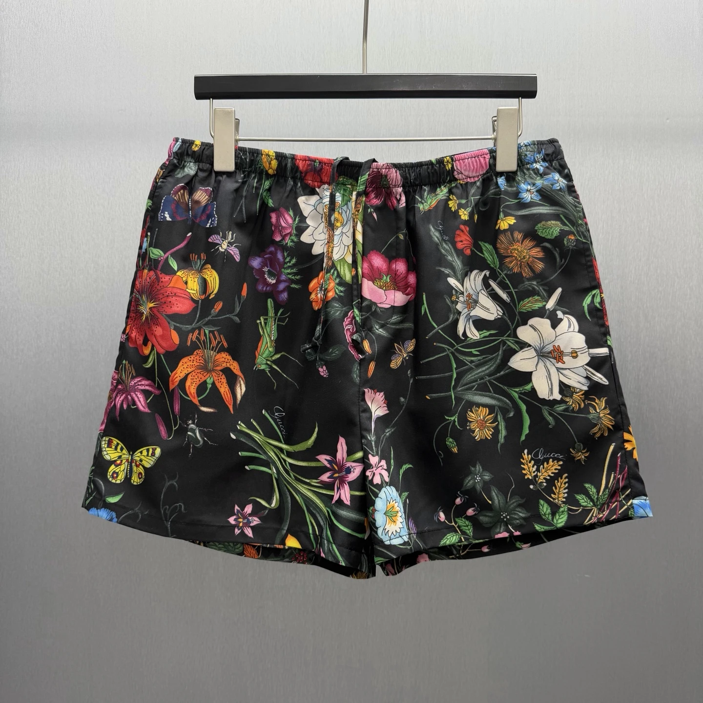 Gucci Shorts — 60b9dab2