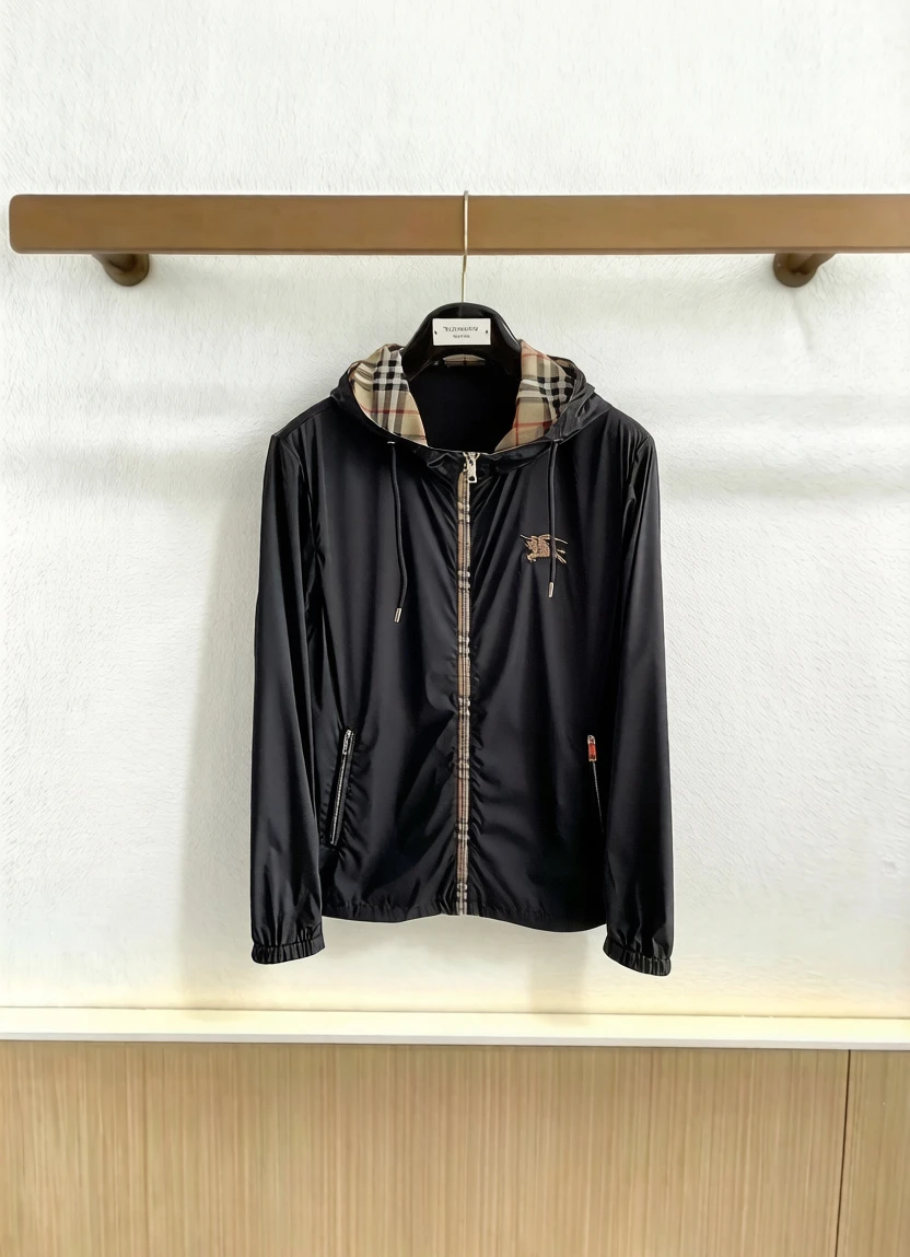 Burberry Jackets — e06dd4e2