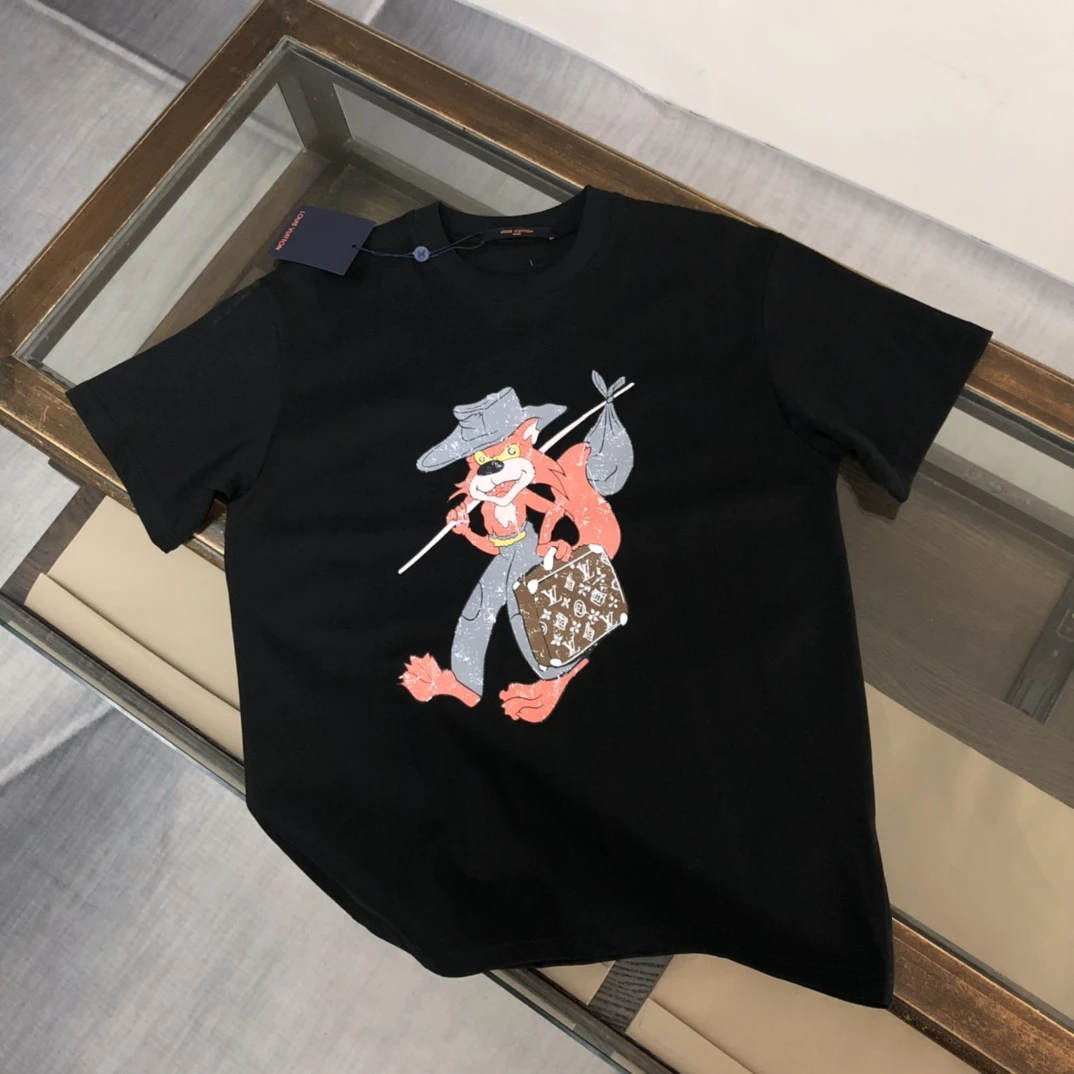 Louis Vuitton T-Shirt — 5e931009