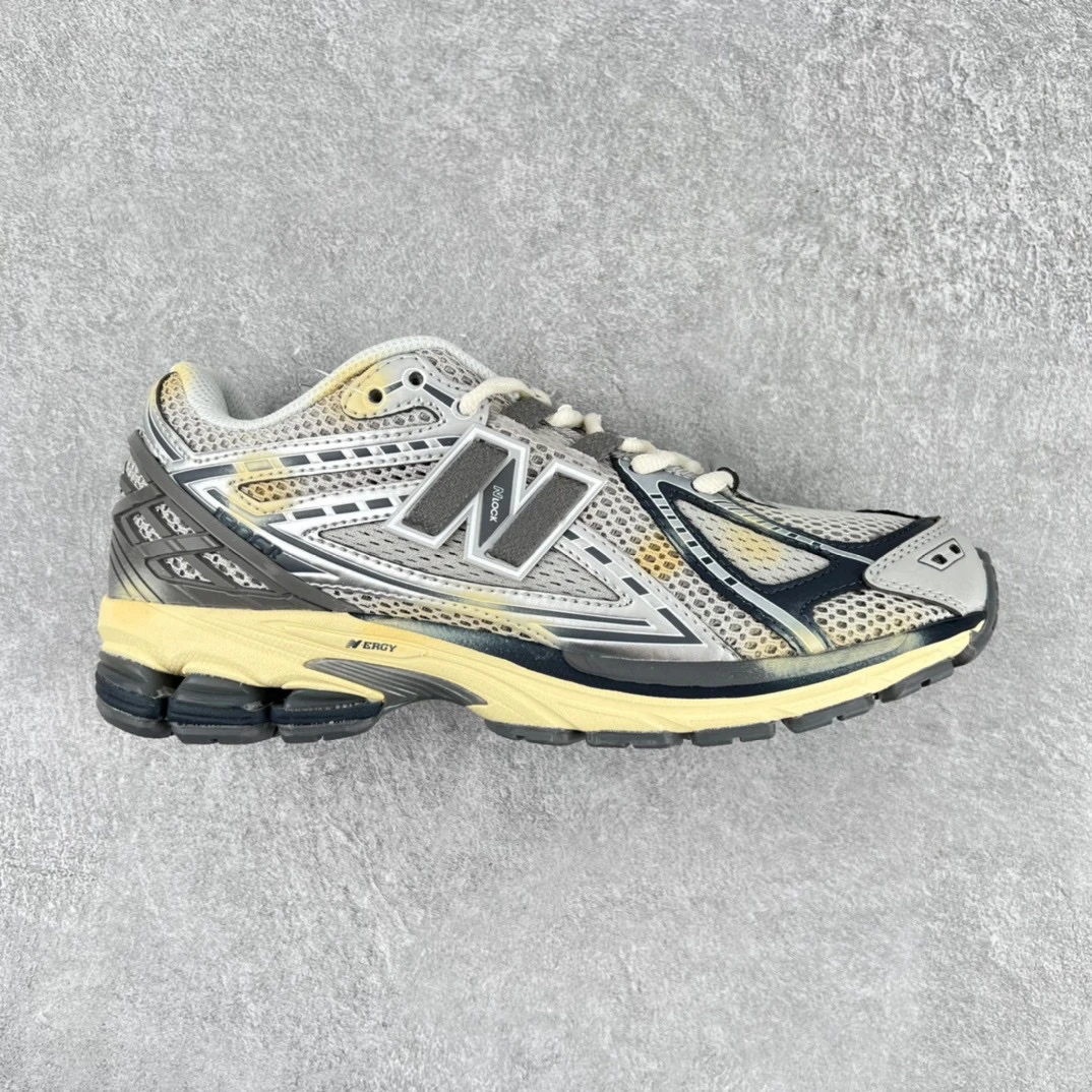 New Balance Sneakers — 7e42083e
