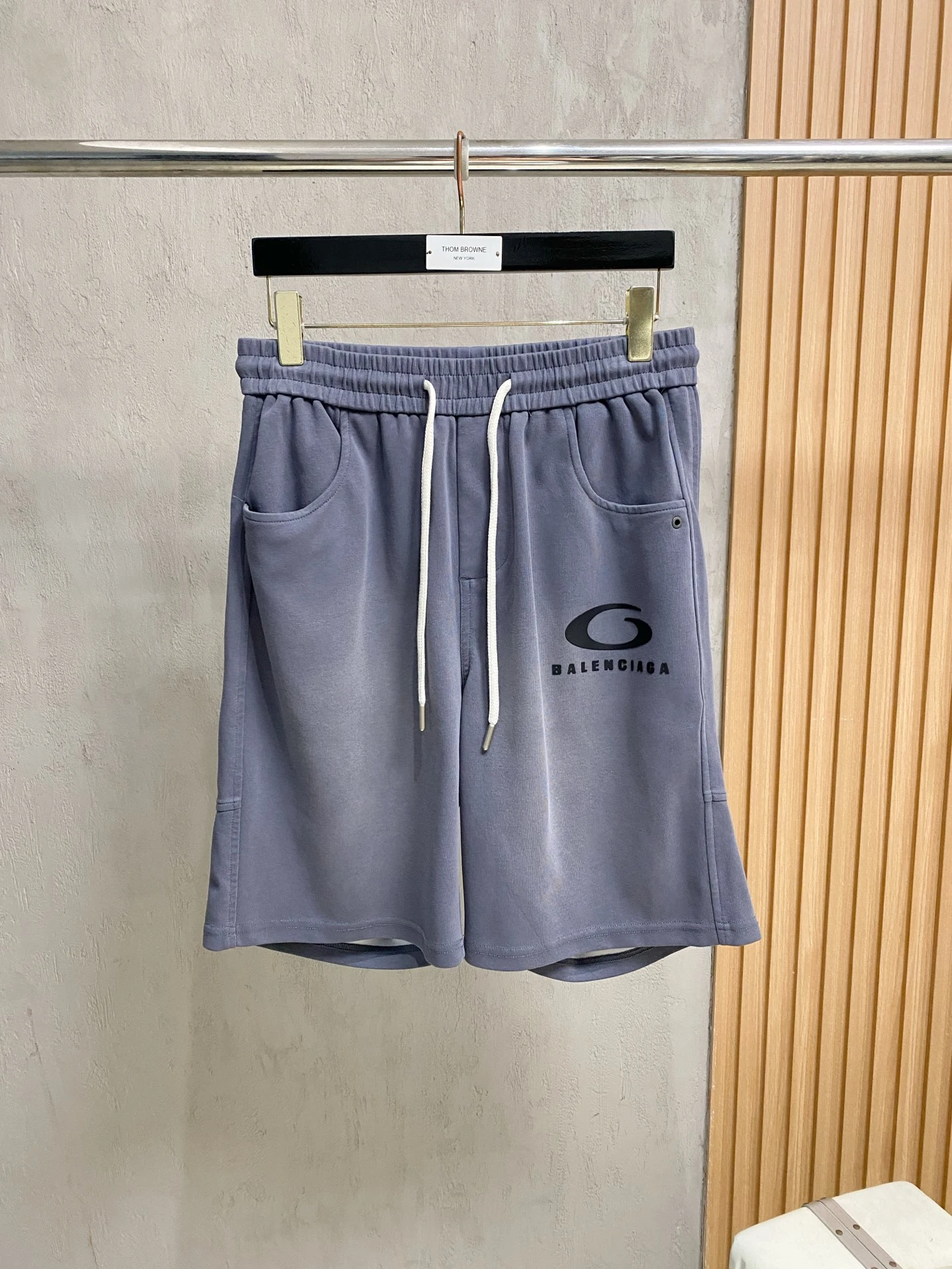 Balenciaga Shorts — 45eef289