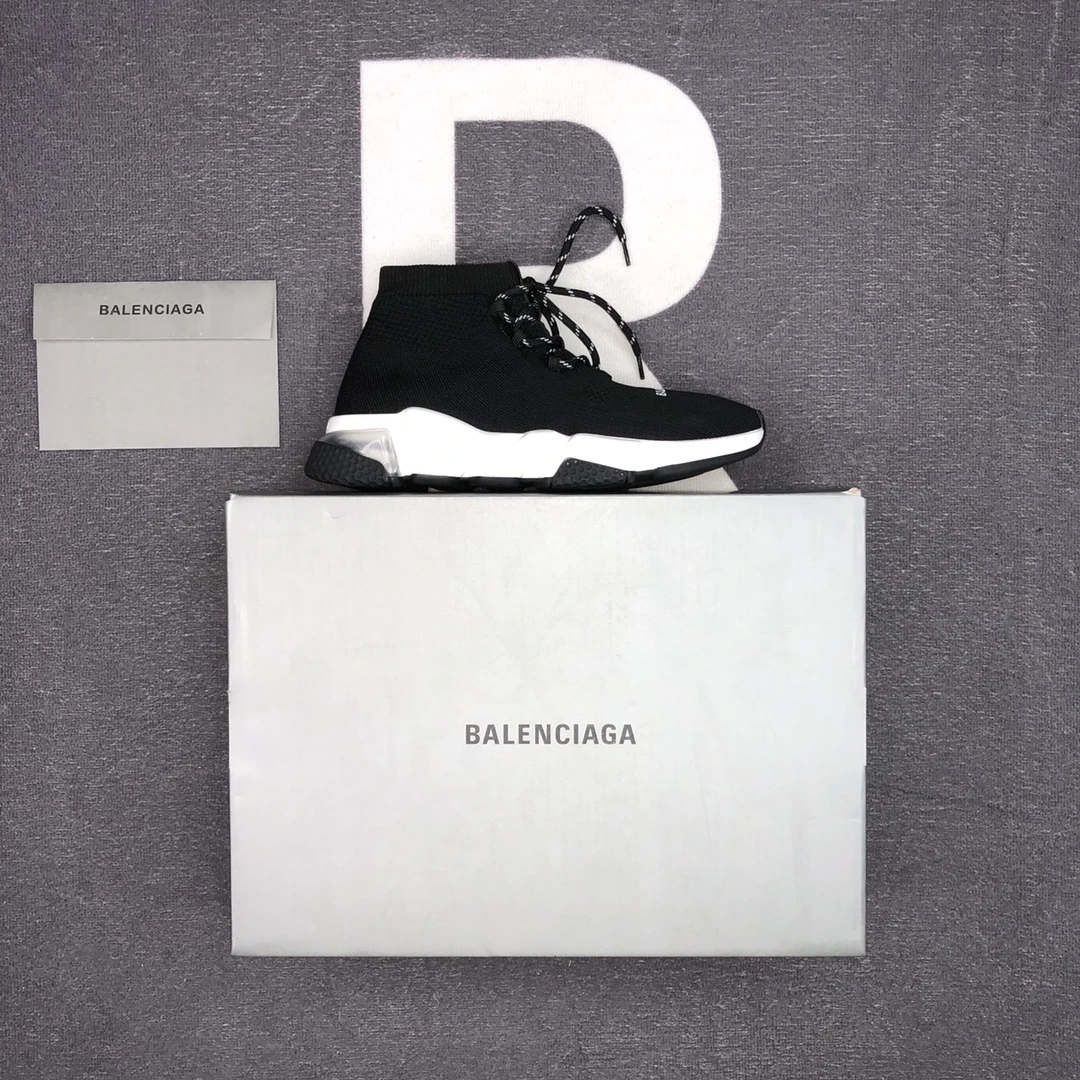 Balenciaga Sneakers — 7d2e26d5
