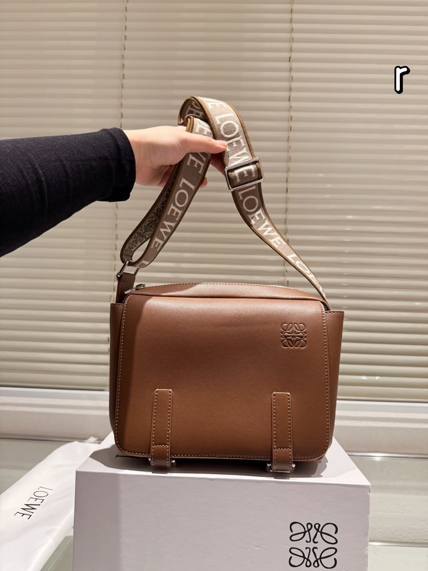 Loewe Bag — 6cfcd4e0