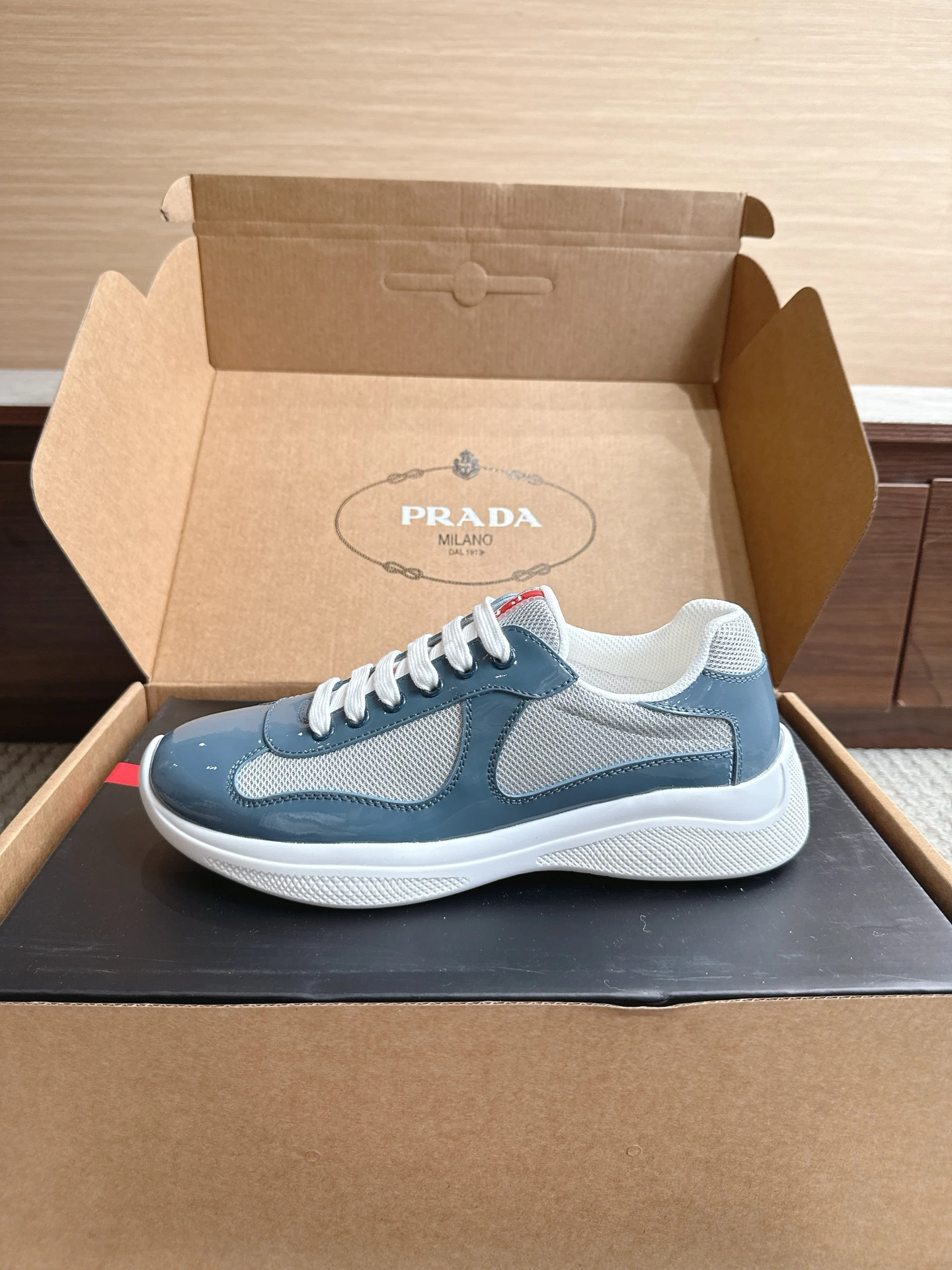 Prada Shoes — b784e4c6