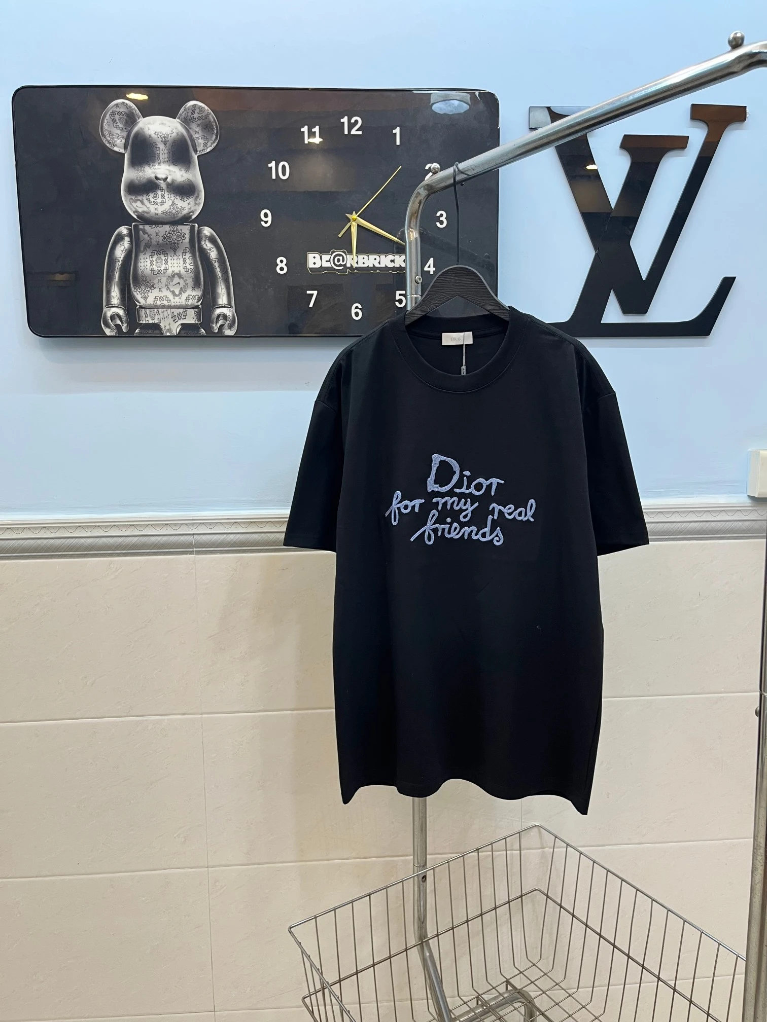 Dior T-Shirt — 8a2db8a8