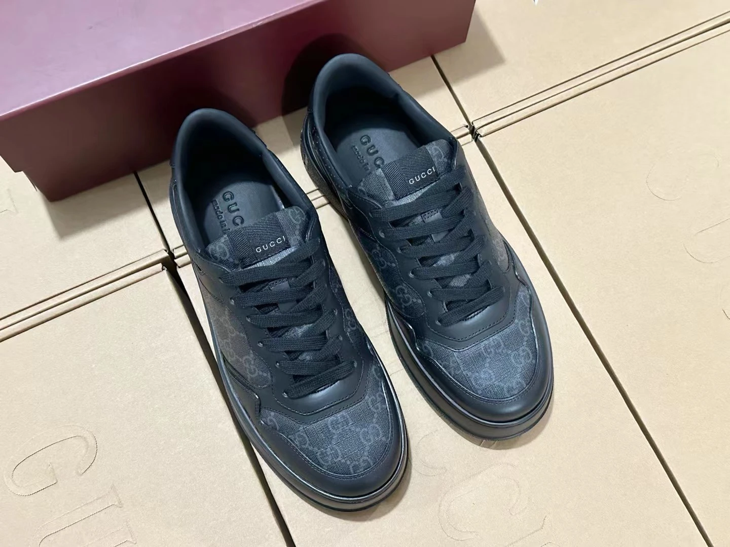 Gucci Shoes — 5b62d2f5