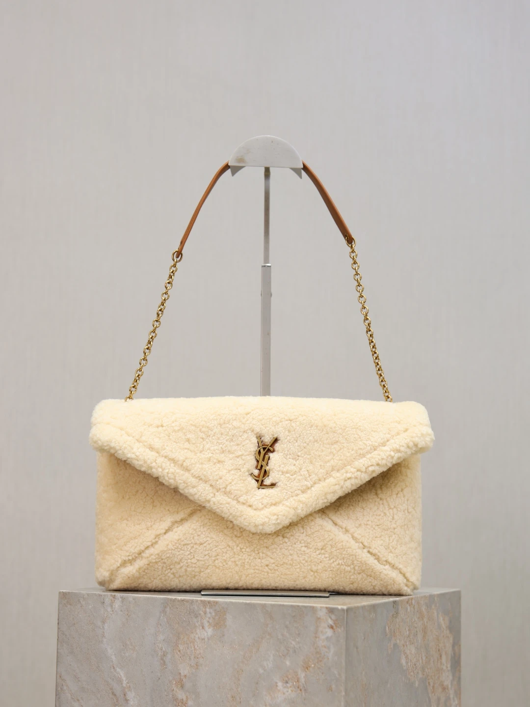 Saint Laurent Bag — 02964f4a
