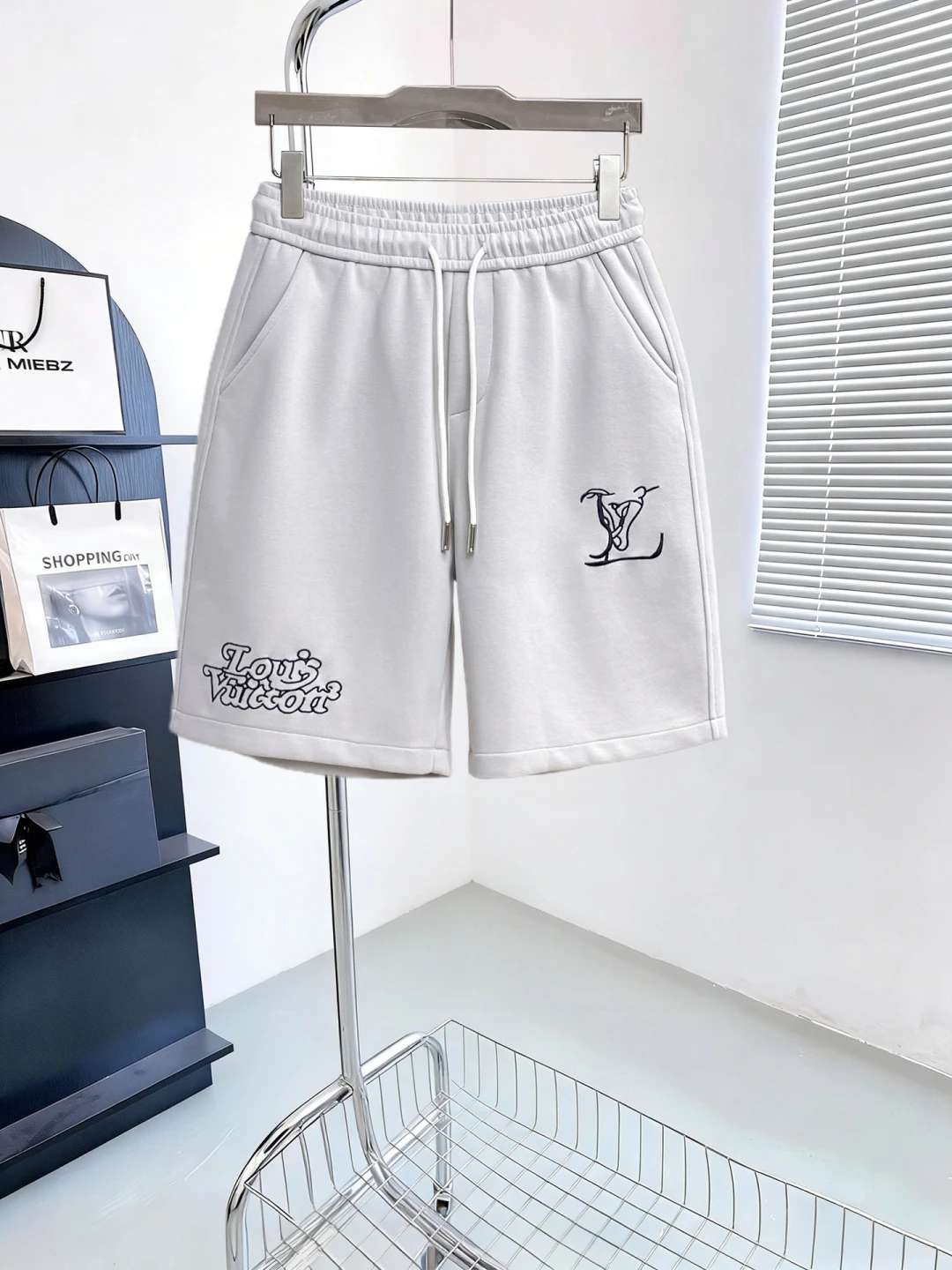 Louis Vuitton Shorts — 2aef6d74