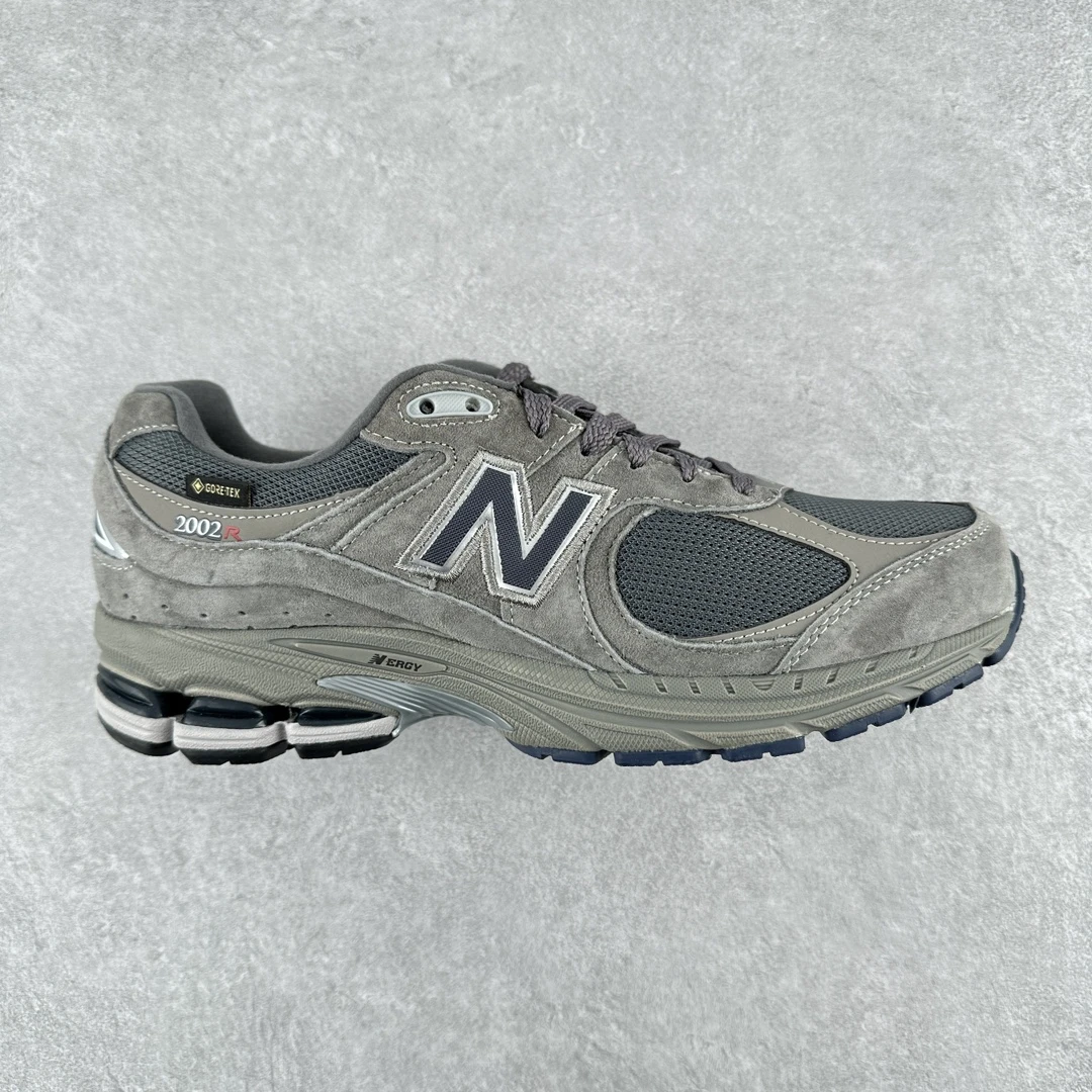 New Balance Shoes — 8b3bb42e