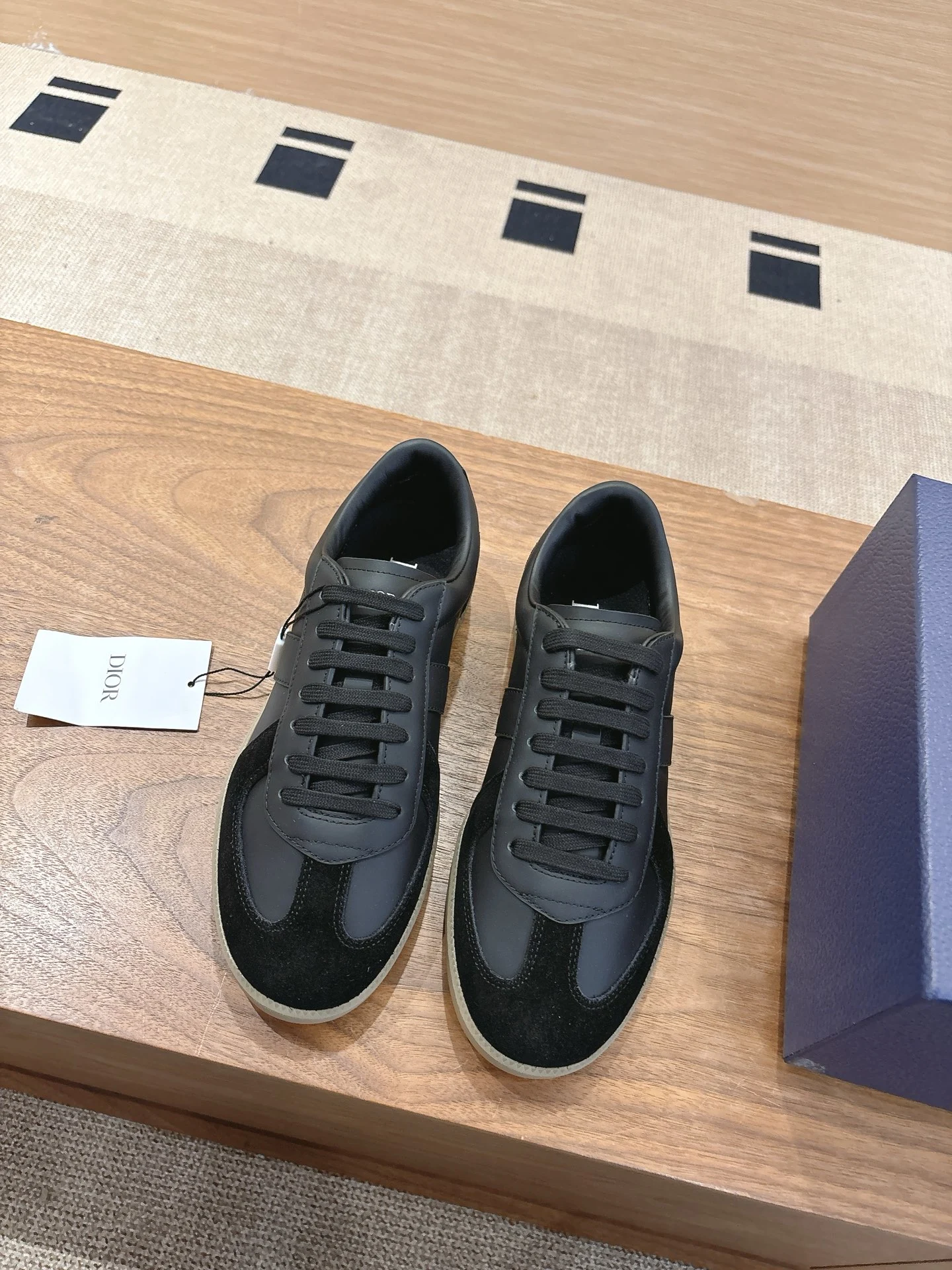 Dior Sneakers — 6b56cda0