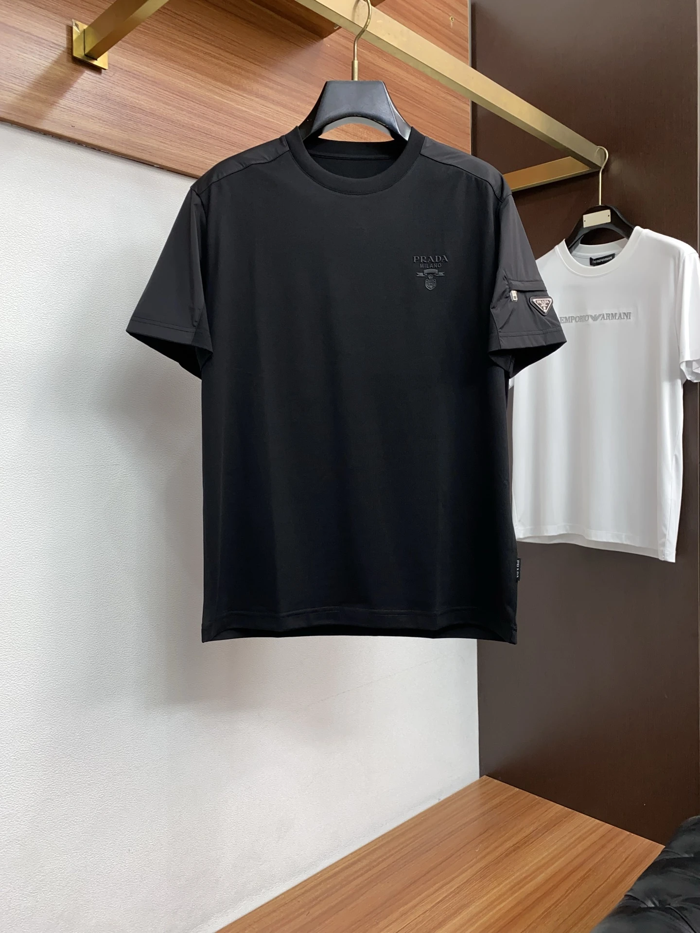 Prada T-Shirt — cae29560
