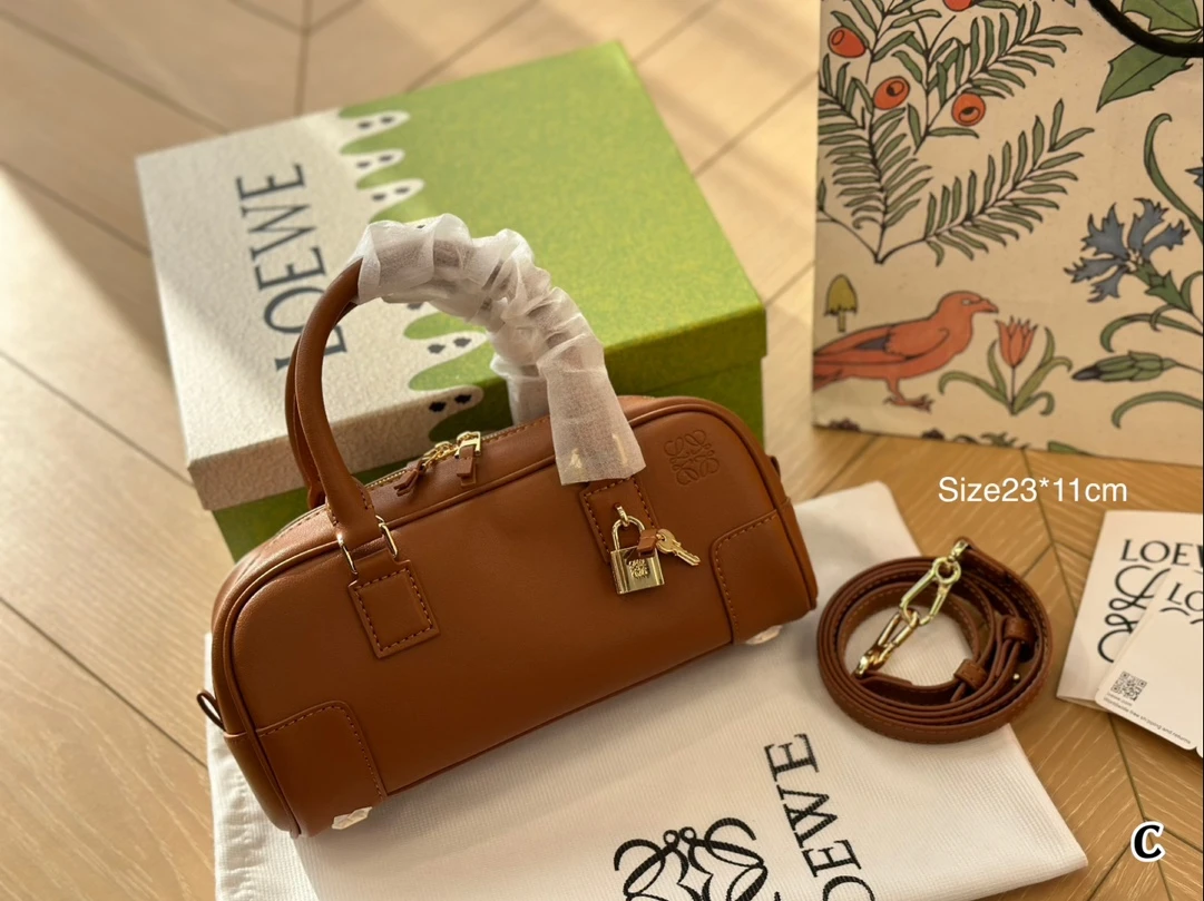 Loewe Bag — b47044ce
