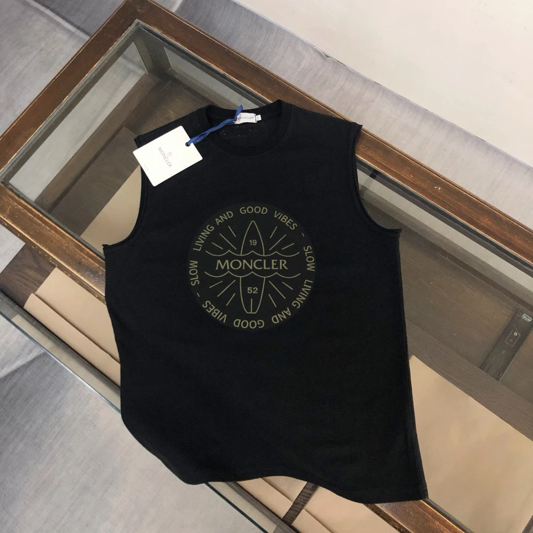 Moncler T-Shirt — c2962a41