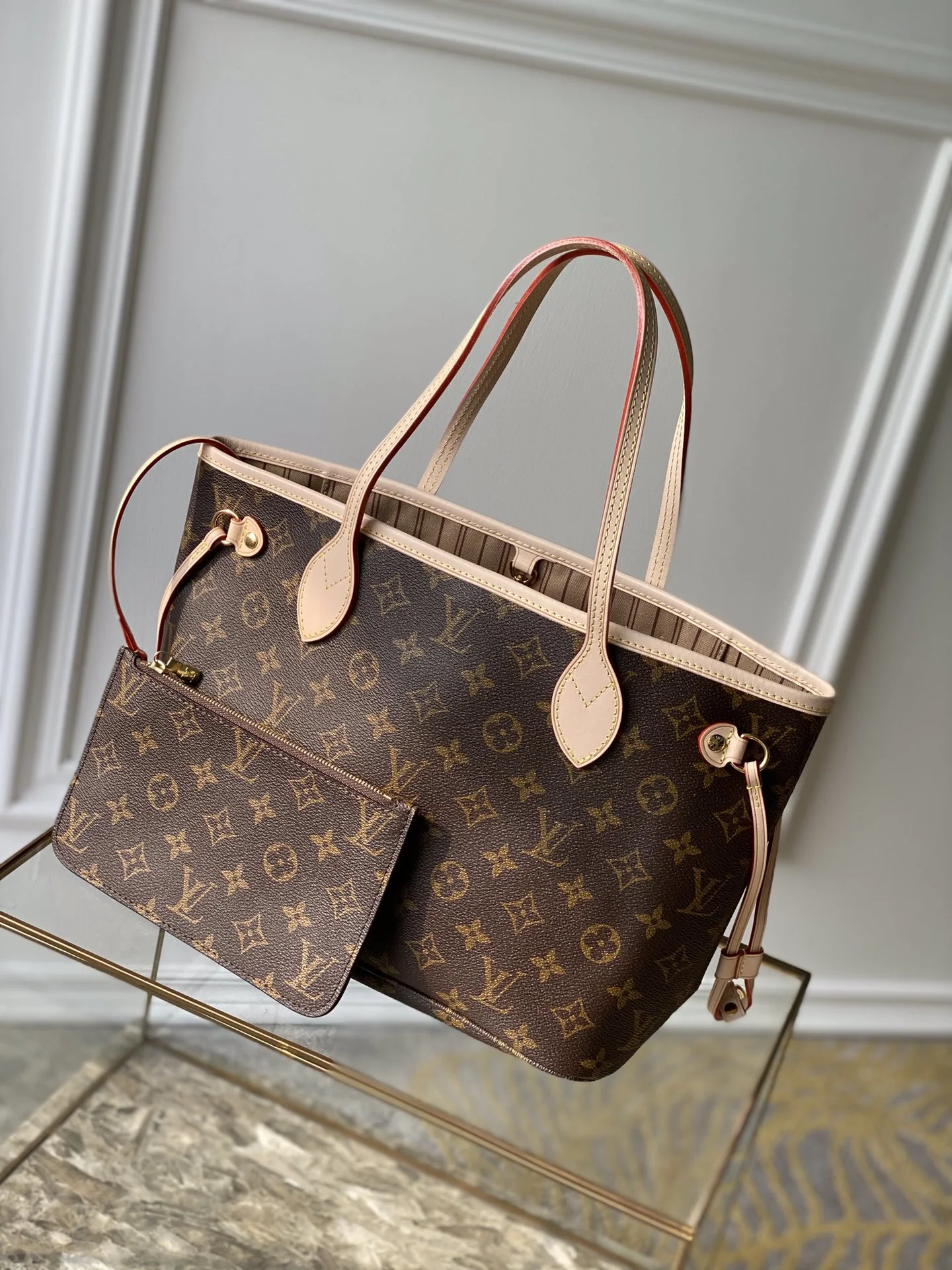 Louis Vuitton Bag — 3c985042